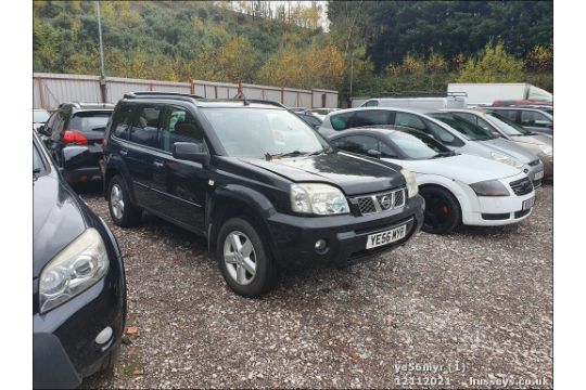 06/56 NISSAN X-TRAIL COLUMBIA DCI - 2184cc 5dr Estate (Black, 157k) - Image 2 of 18