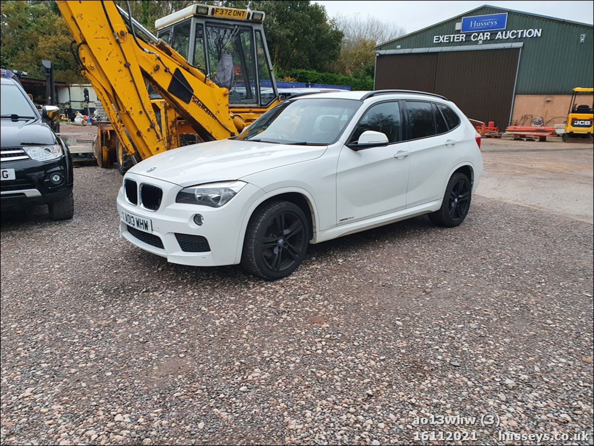 13/13 BMW X1 XDRIVE25D M SPORT AUTO - 1995cc 5dr Estate (White, 94k) - Image 5 of 35