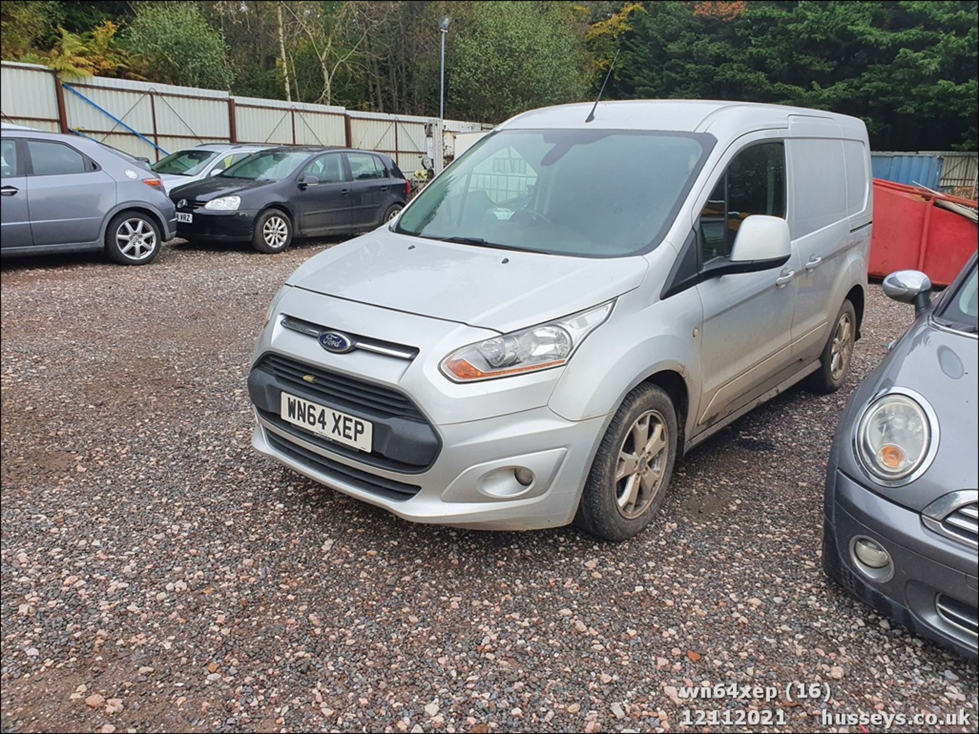 14/64 FORD TRANSIT CONNECT 200 LIMIT - 1560cc 5dr Van (Silver, 82k) - Image 16 of 27