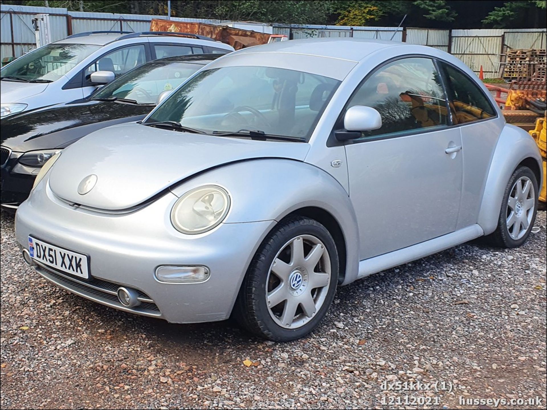 01/51 VOLKSWAGEN BEETLE V5 - 2324cc 3dr Hatchback (Silver, 177k)