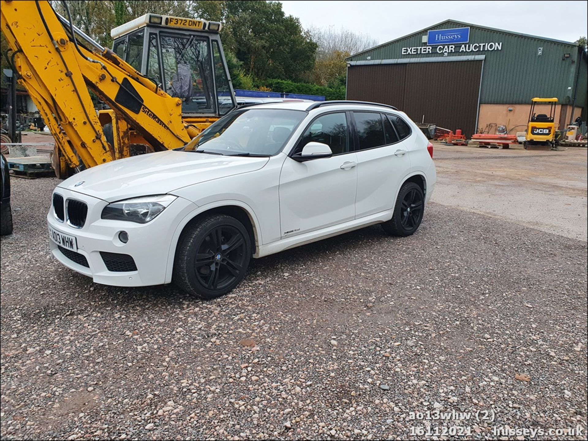 13/13 BMW X1 XDRIVE25D M SPORT AUTO - 1995cc 5dr Estate (White, 94k) - Image 4 of 35