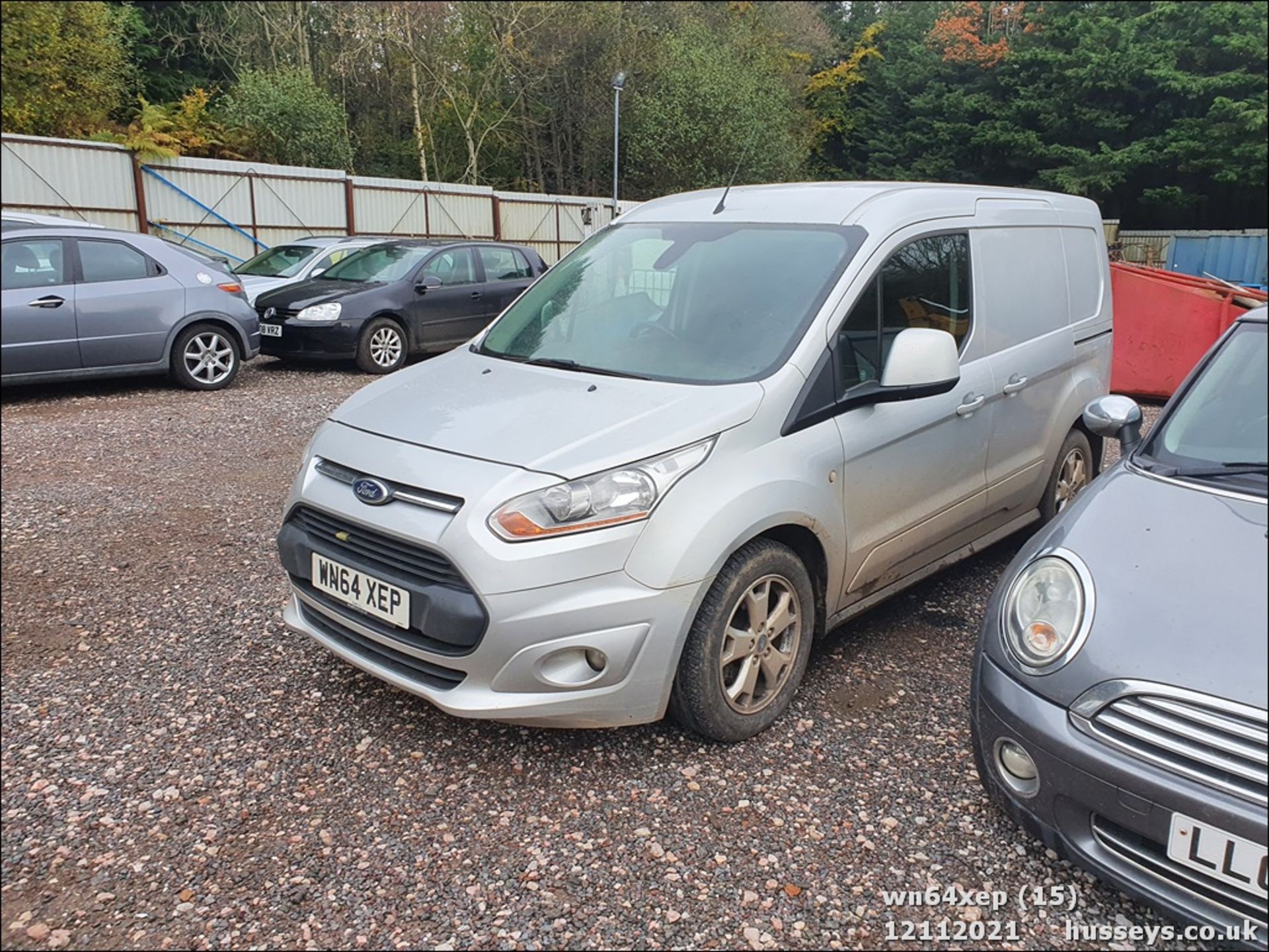 14/64 FORD TRANSIT CONNECT 200 LIMIT - 1560cc 5dr Van (Silver, 82k) - Image 15 of 27