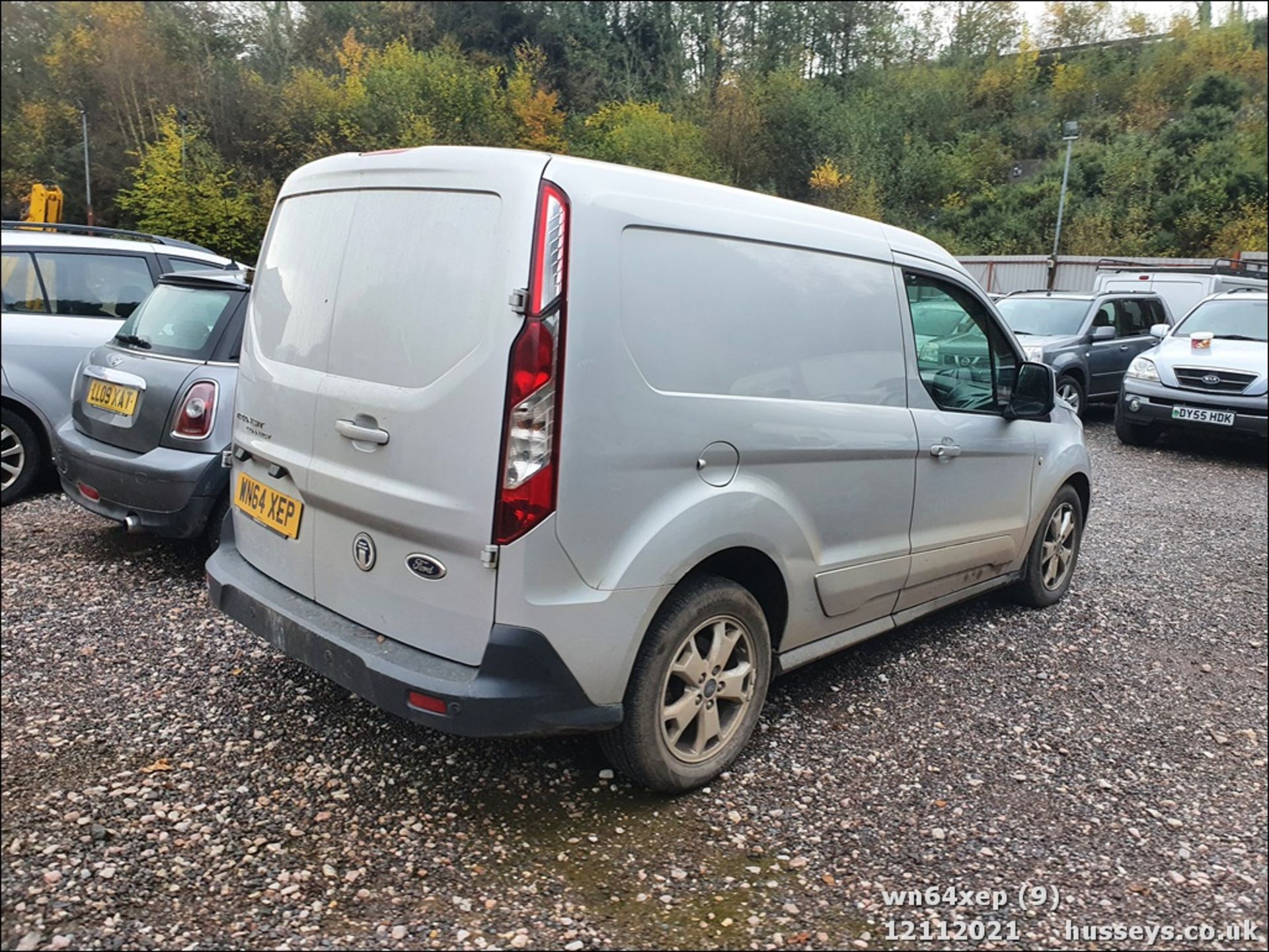 14/64 FORD TRANSIT CONNECT 200 LIMIT - 1560cc 5dr Van (Silver, 82k) - Image 9 of 27
