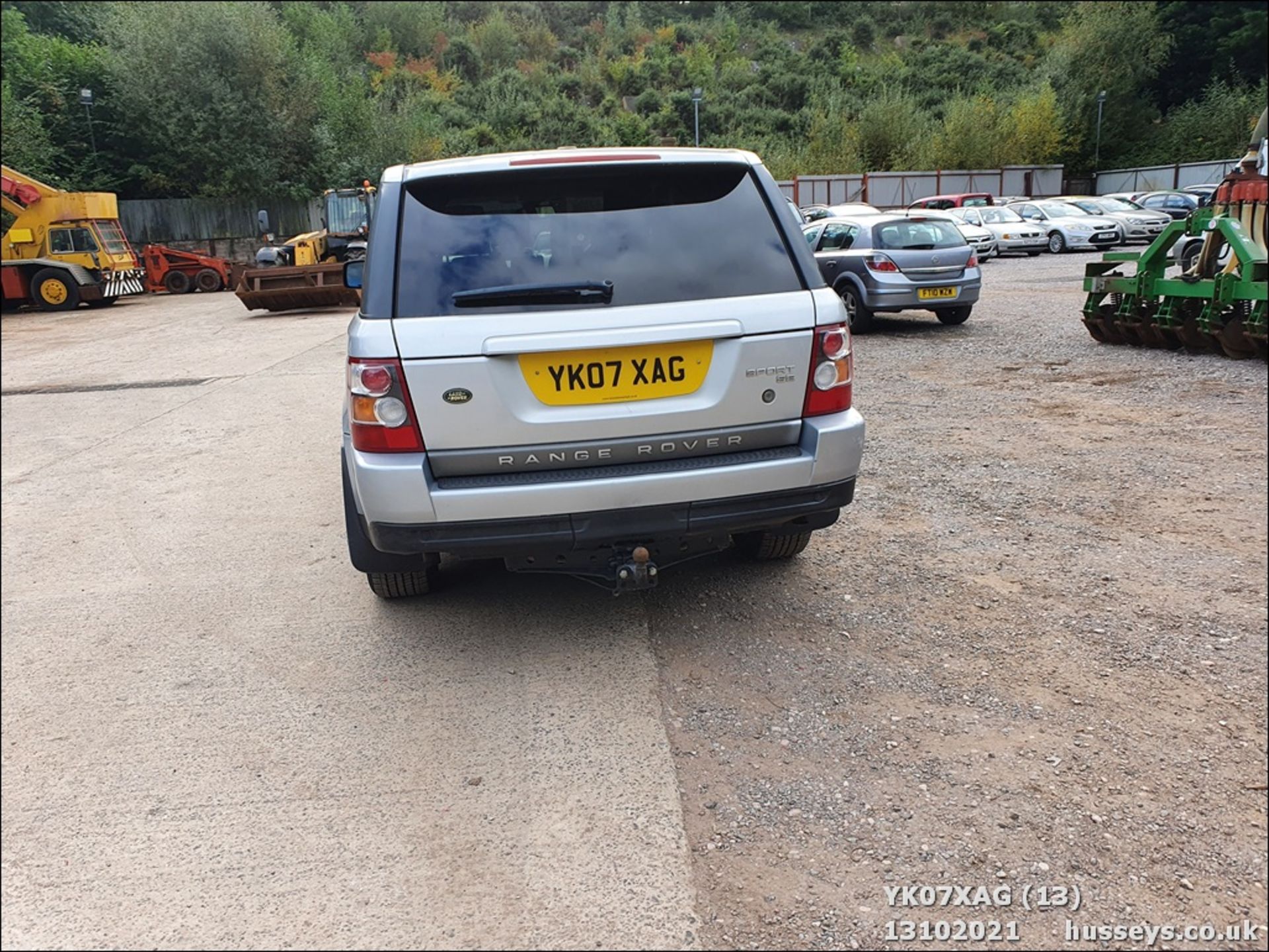 07/07 LAND ROVER RANGE ROVER SP SE TDV6 A - 2720cc 5dr Estate (Silver, 100k) - Image 13 of 27