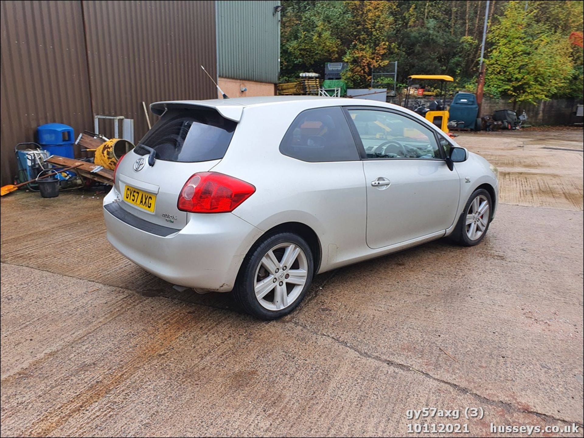 07/57 TOYOTA AURIS T180 D-CAT - 2231cc 3dr Hatchback (Silver, 88k) - Image 4 of 25