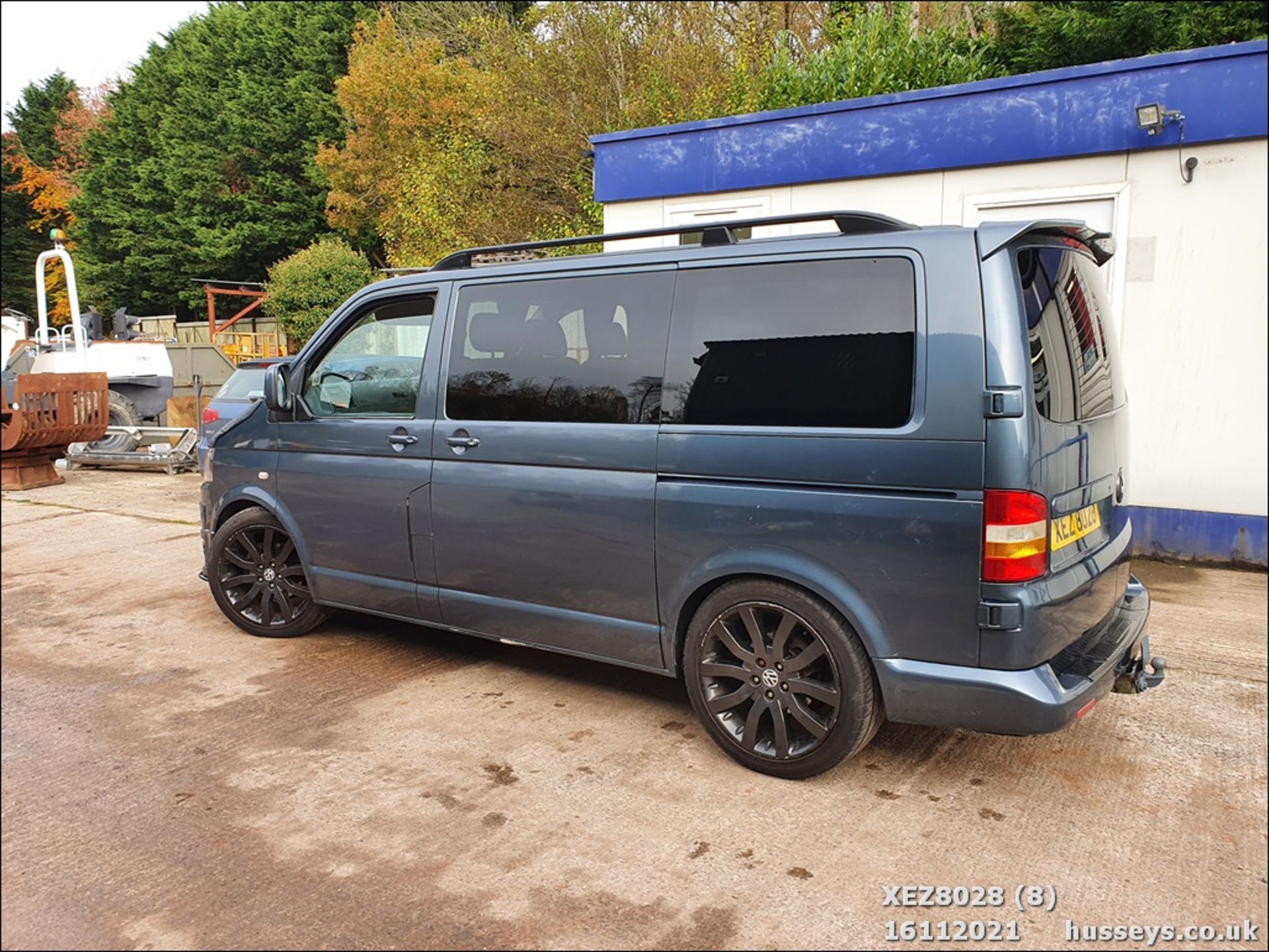 2009 VOLKSWAGEN TRANSPORTER T30 130 TDI SWB - 2460cc 5dr Van (Grey, 167k) - Image 9 of 45