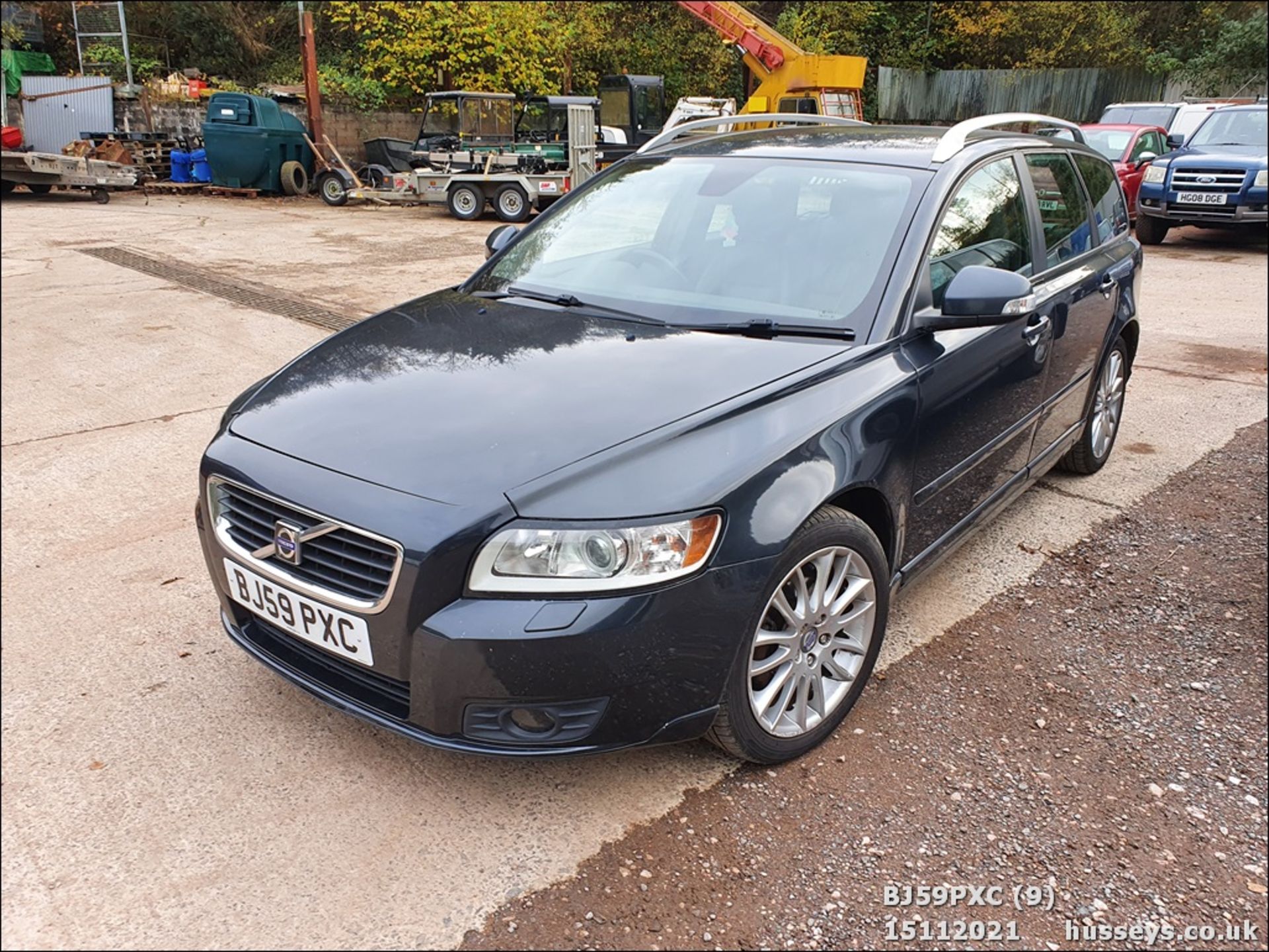 09/59 VOLVO V50 SE LUX D DRIVE - 1560cc 5dr Estate (Grey, 115k) - Image 9 of 21