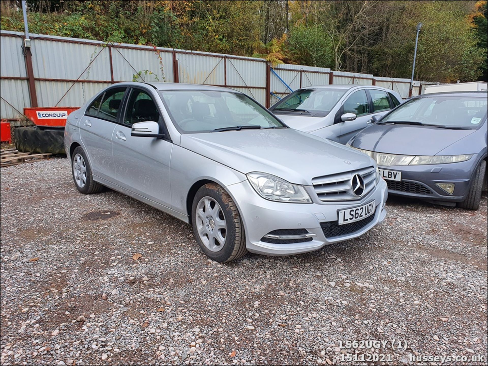 12/62 MERCEDES-BENZ C220 EXECUTIV SE CDI BLUE - 2143cc 4dr Saloon (Silver, 174k) - Image 2 of 31