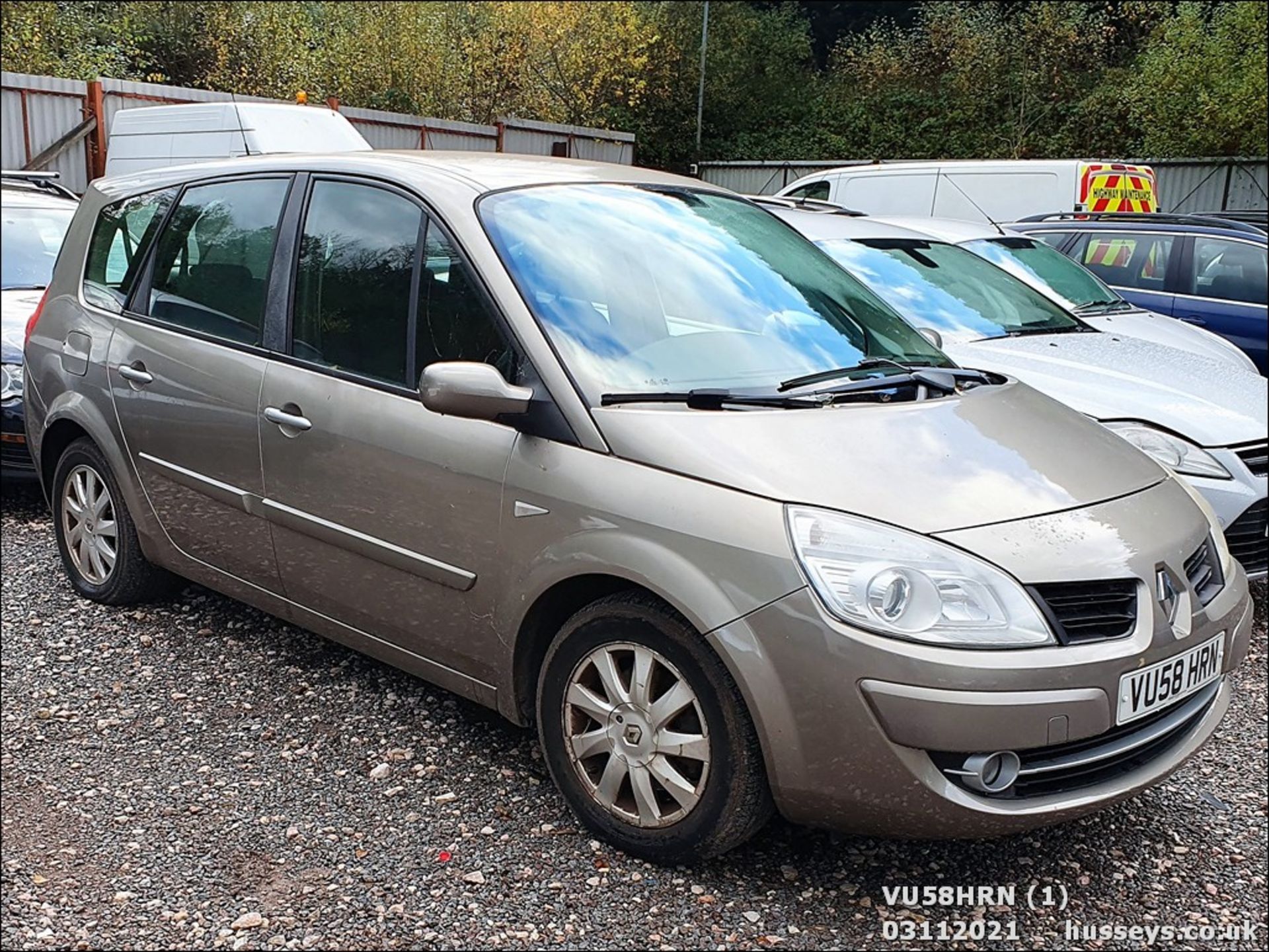 08/58 RENAULT G-SCENIC DYN-7 VVT - 1598cc 5dr MPV (Beige, 106k)