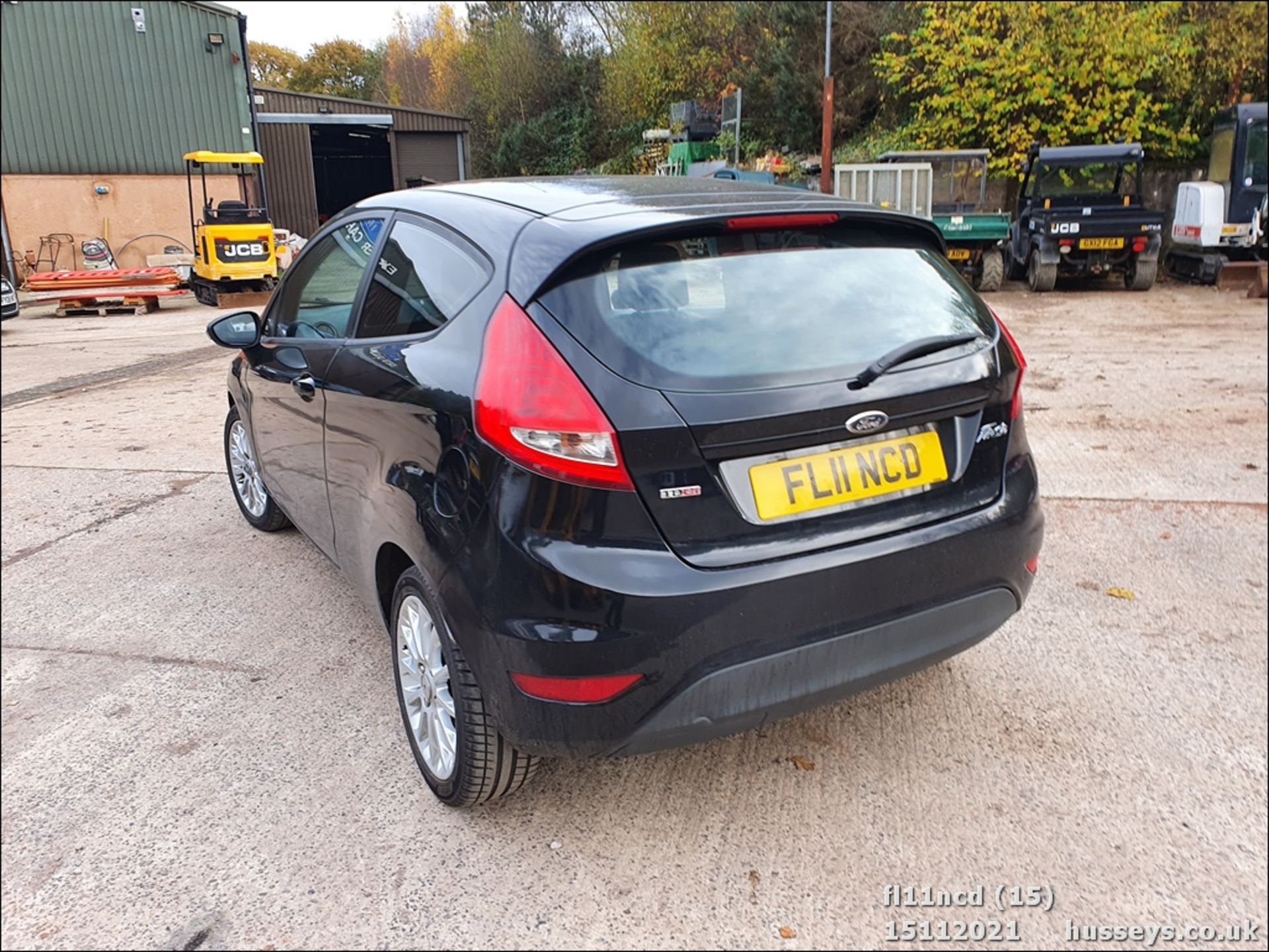 11/11 FORD FIESTA EDGE TDCI 70 - 1399cc 3dr Hatchback (Black, 154k) - Image 15 of 27