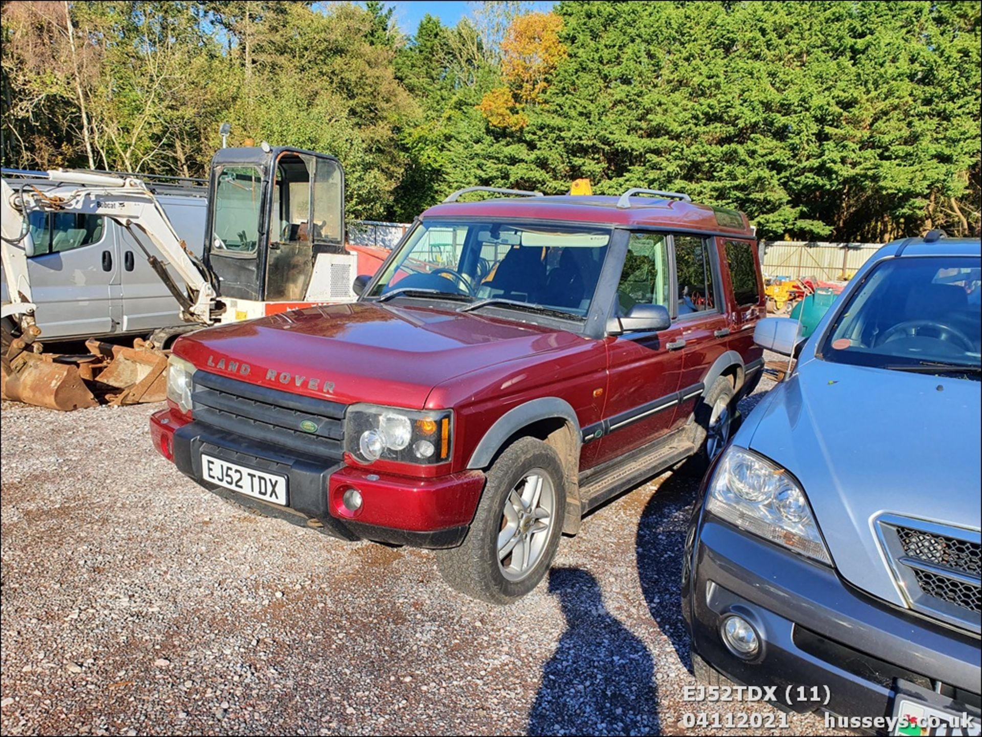 03/52 LAND ROVER DISCOVERY TD5 XS AUTO - 2495cc 5dr Estate (Red, 152k) - Image 11 of 18
