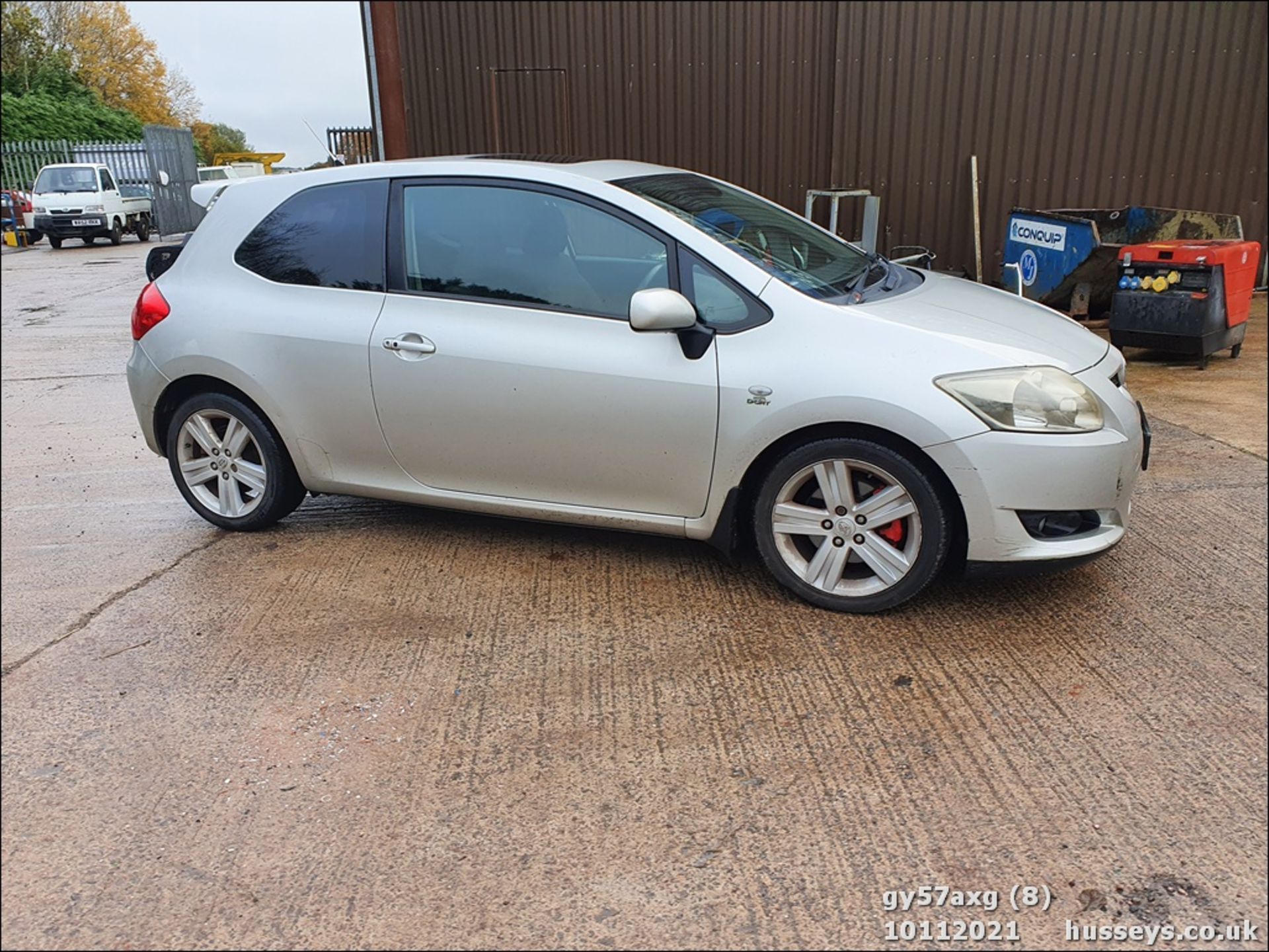 07/57 TOYOTA AURIS T180 D-CAT - 2231cc 3dr Hatchback (Silver, 88k) - Image 9 of 25