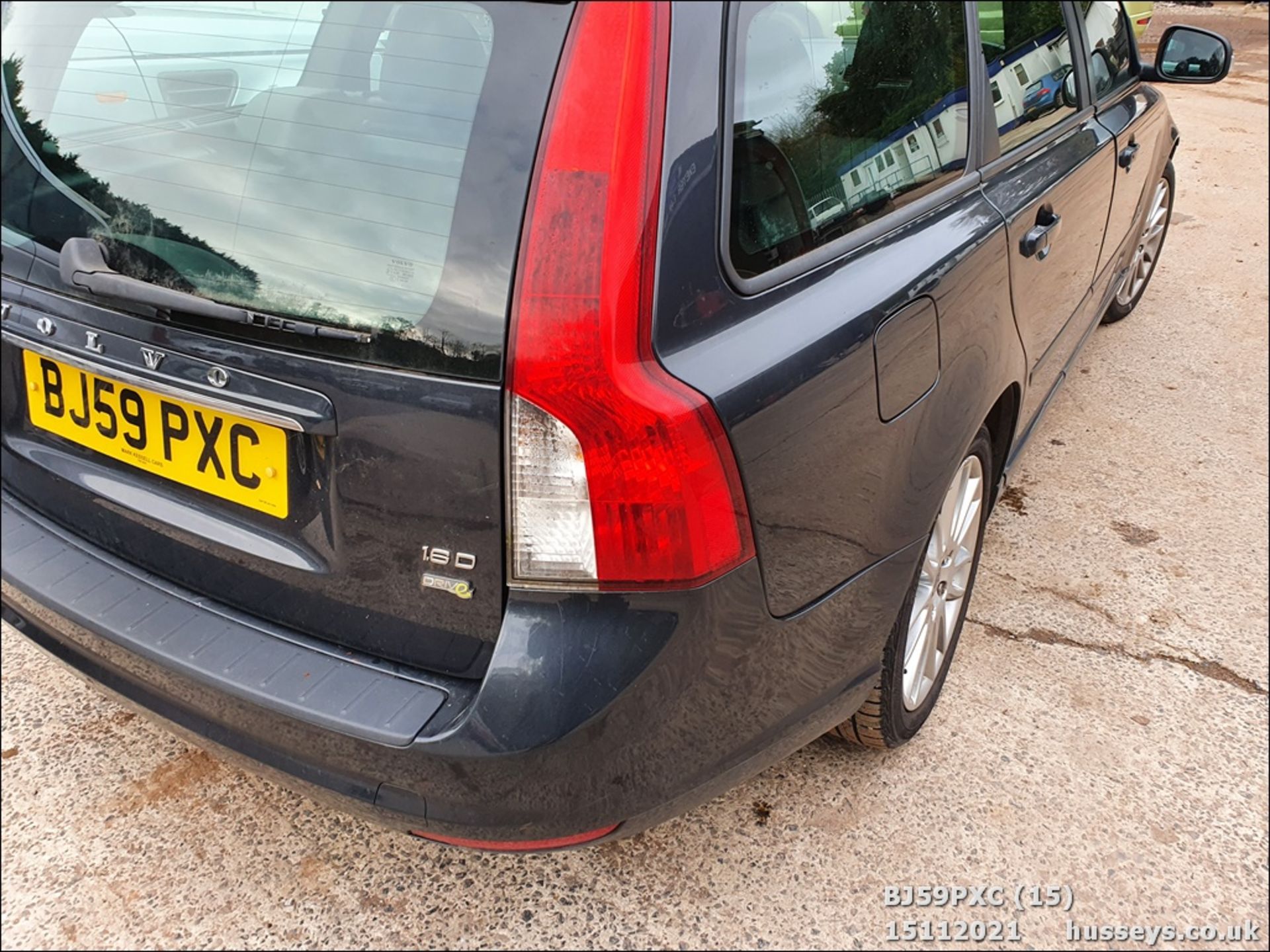 09/59 VOLVO V50 SE LUX D DRIVE - 1560cc 5dr Estate (Grey, 115k) - Image 15 of 21