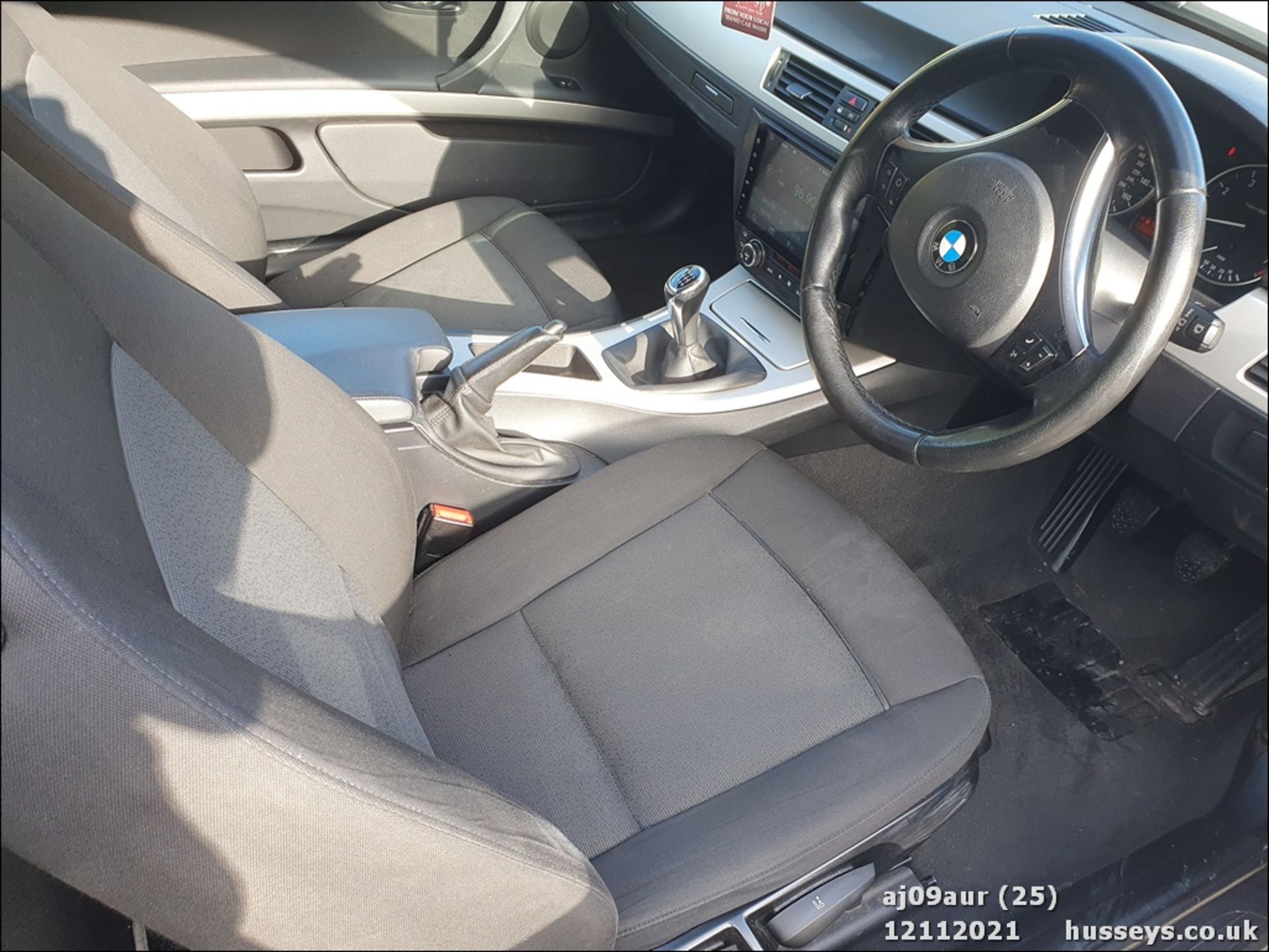 09/09 BMW 320I SE - 1995cc 2dr Coupe (Black, 125k) - Image 24 of 29