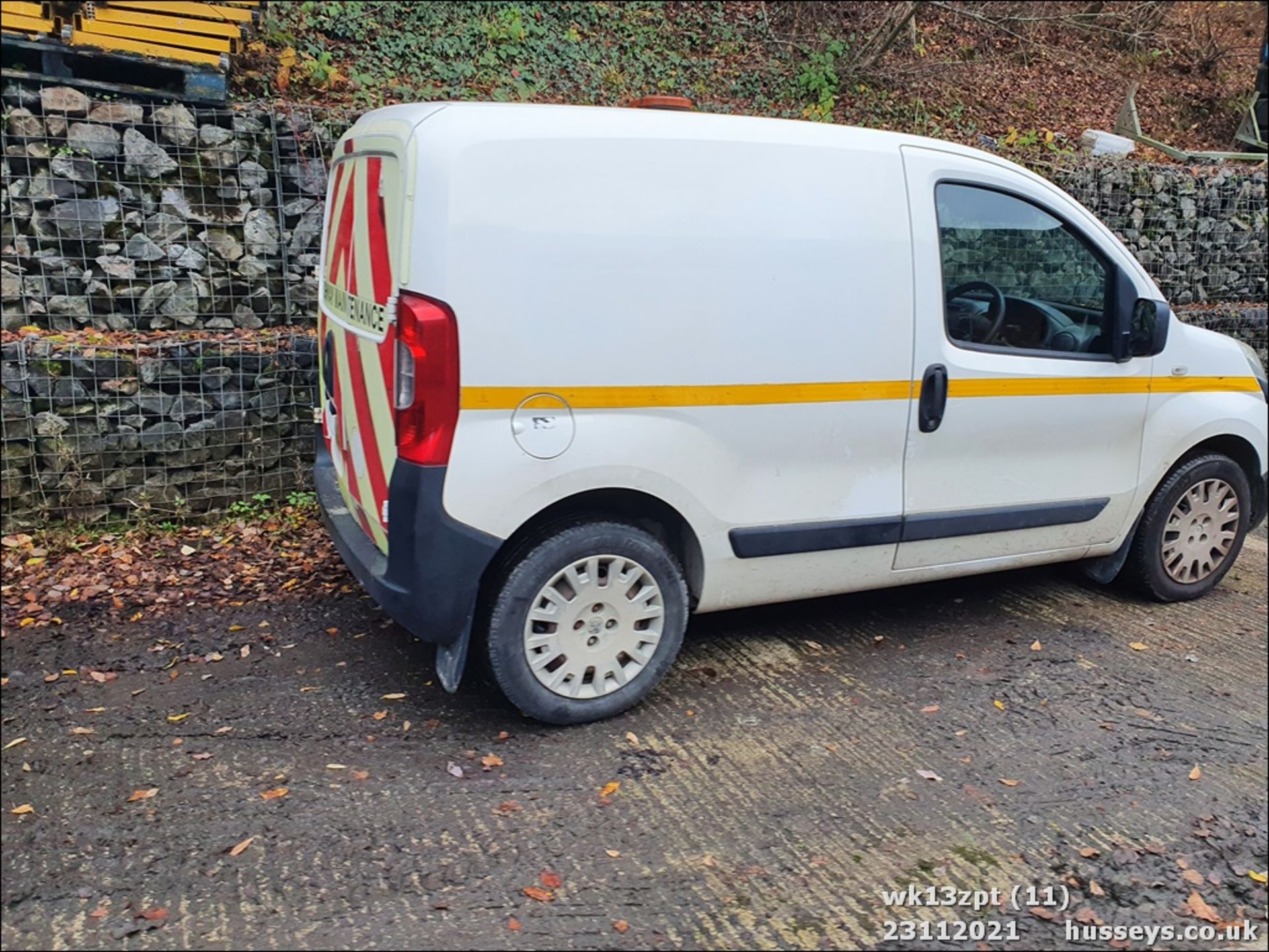 13/13 PEUGEOT BIPPER SE HDI - 1248cc 5dr Van (White, 125k) - Image 11 of 34