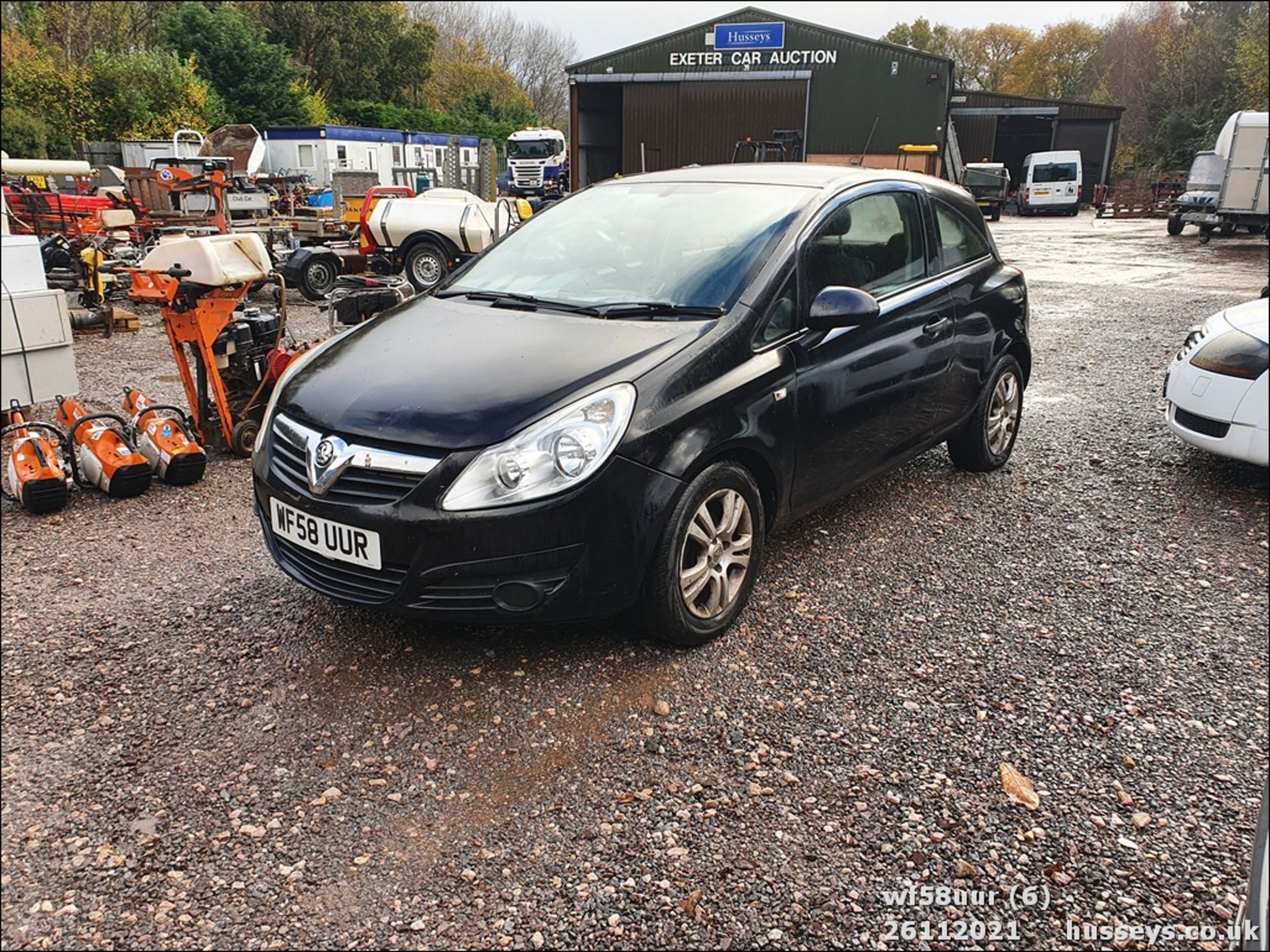 08/58 VAUXHALL CORSA ACTIVE - 998cc 3dr Hatchback (Black, 138k) - Image 6 of 17