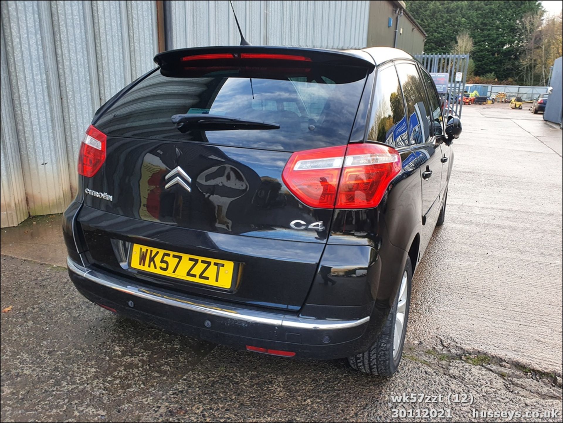 07/57 CITROEN C4 PICASSO 5 EXCL HDI EGS - 1560cc 5dr MPV (Black, 120k) - Image 12 of 29