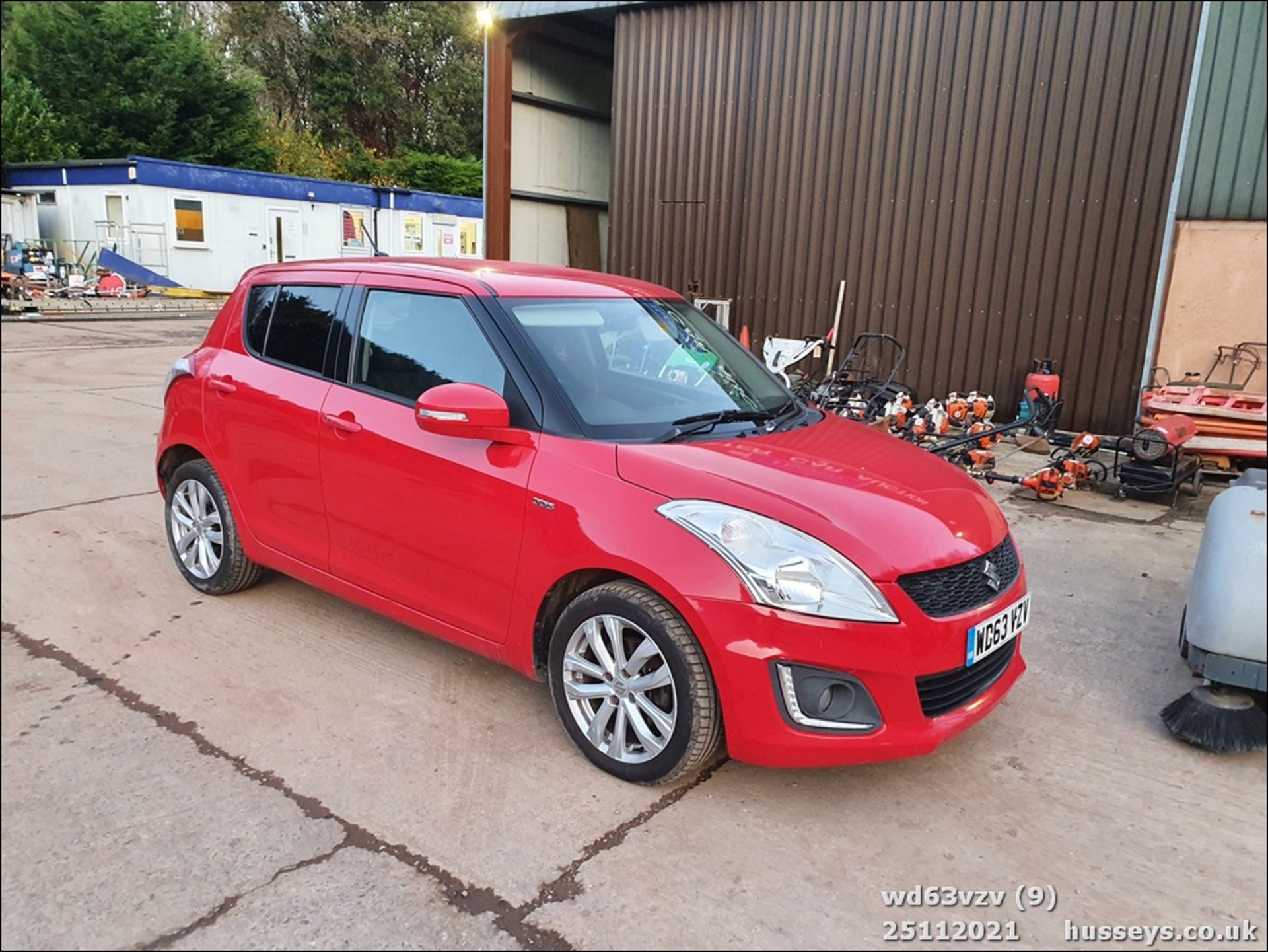 14/63 SUZUKI SWIFT SZ4 DDIS - 1248cc 5dr Hatchback (Red, 119k) - Image 9 of 26