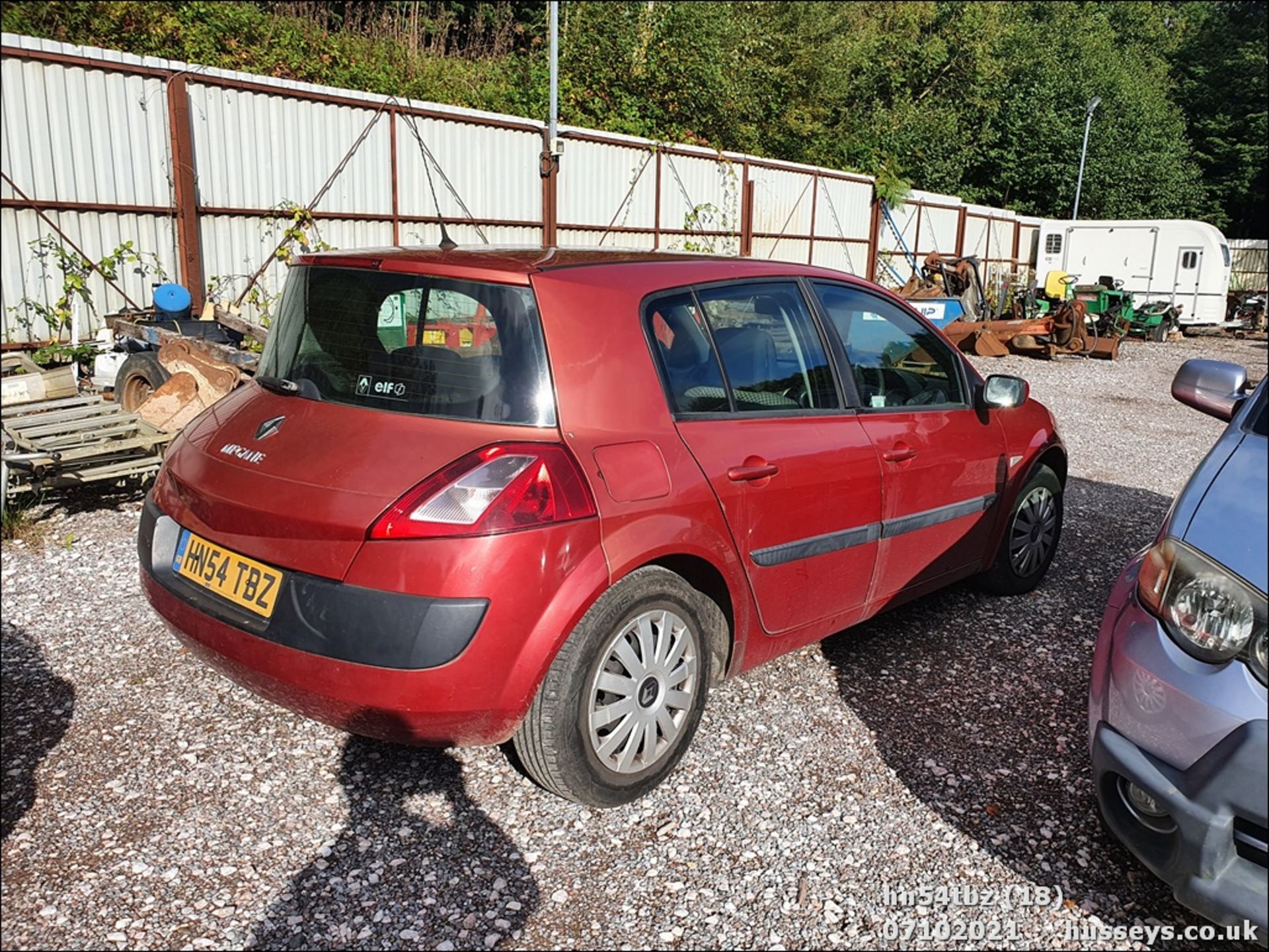 04/54 RENAULT MEGANE EXPRESSION DCI 100 - 1461cc 5dr Hatchback (Red, 130k) - Image 17 of 25