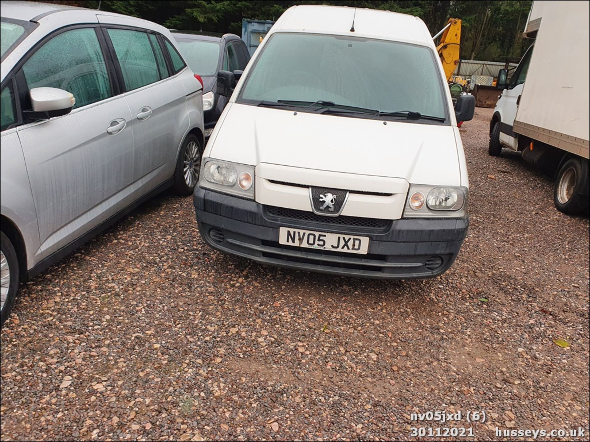 05/05 PEUGEOT EXPERT 815D - 1868cc 6dr Van (White) - Image 11 of 43