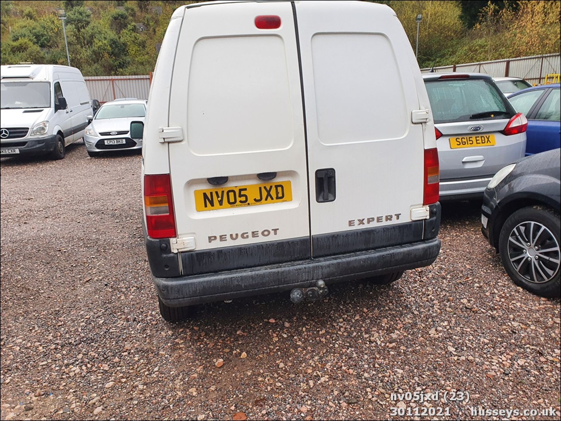 05/05 PEUGEOT EXPERT 815D - 1868cc 6dr Van (White) - Image 33 of 43