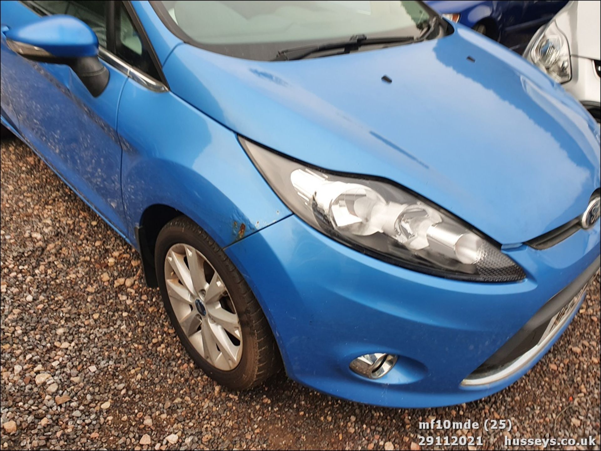 10/10 FORD FIESTA ZETEC - 1242cc 5dr Hatchback (Blue) - Image 25 of 25