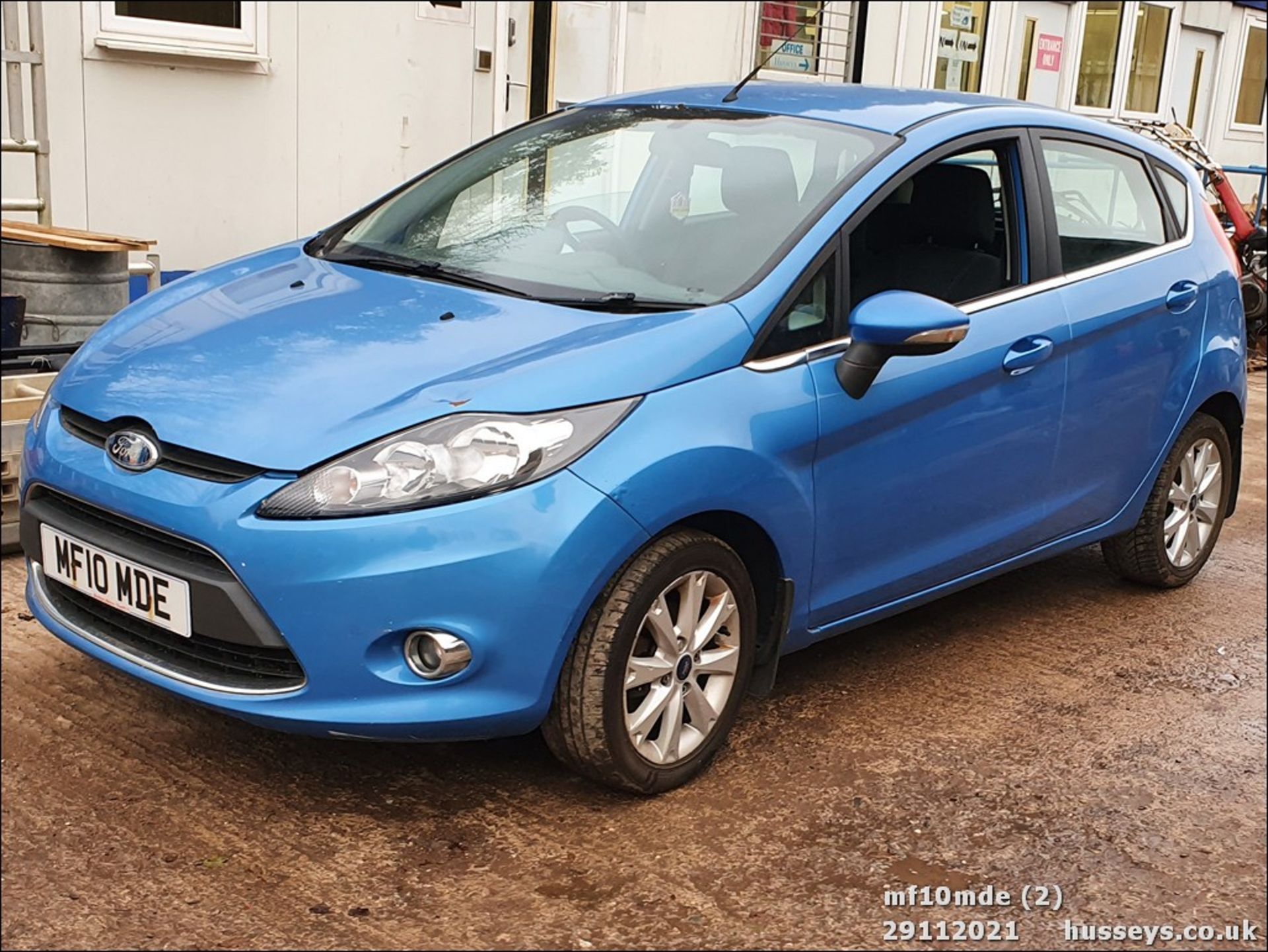 10/10 FORD FIESTA ZETEC - 1242cc 5dr Hatchback (Blue)