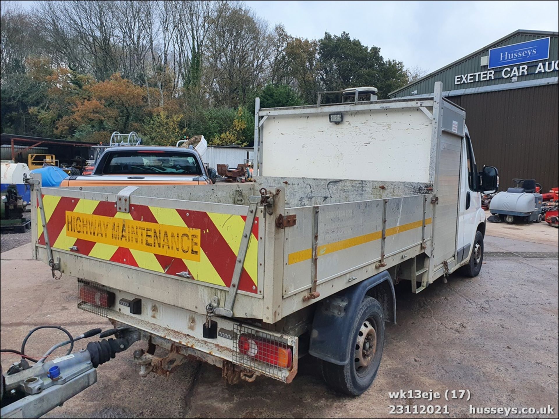 13/13 PEUGEOT BOXER 335 L2S HDI - 2198cc 2dr Tipper (White, 102k) - Image 17 of 22