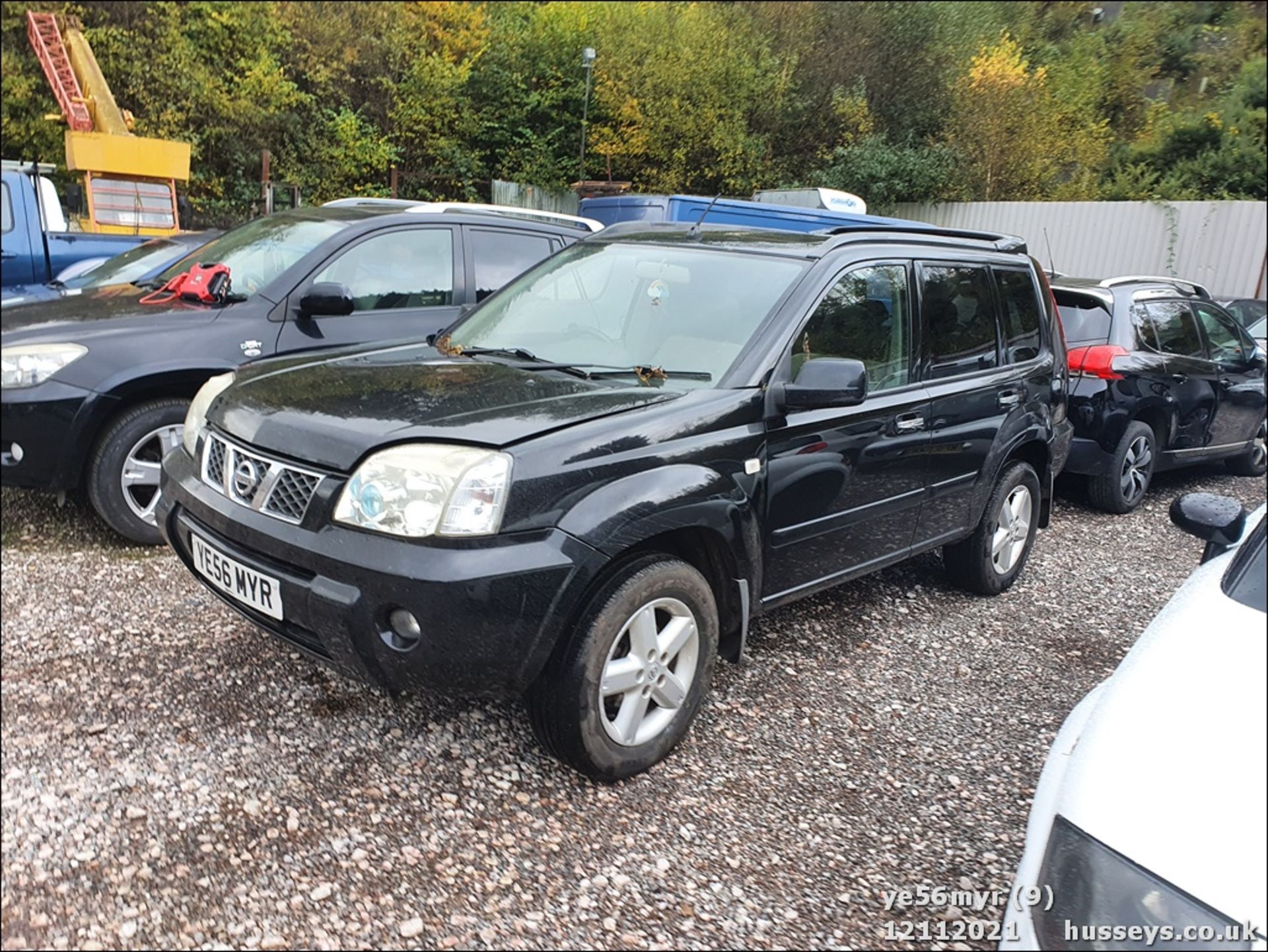 06/56 NISSAN X-TRAIL COLUMBIA DCI - 2184cc 5dr Estate (Black, 157k) - Image 3 of 18