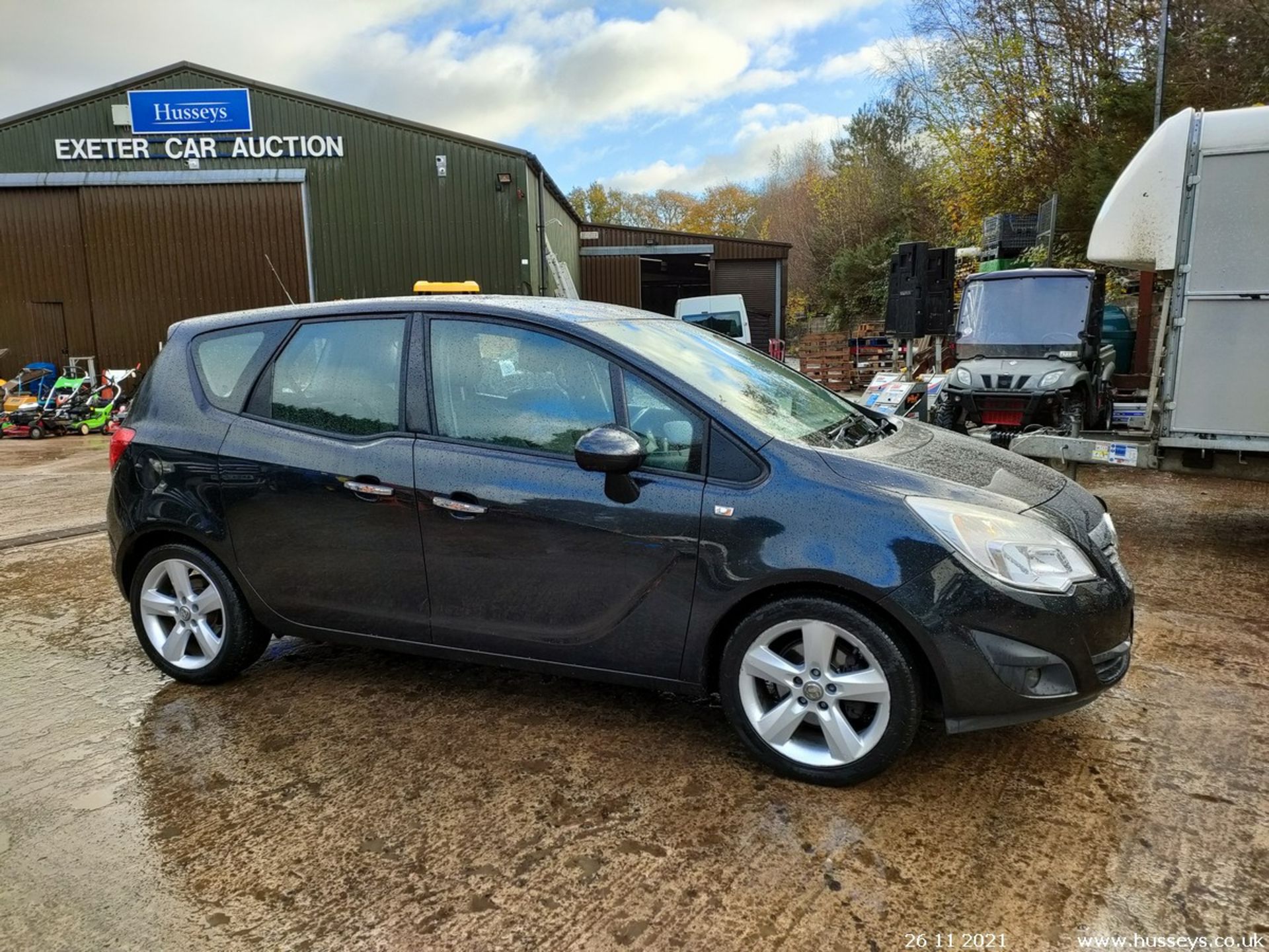 13/13 VAUXHALL MERIVA TECH LINE - 1398cc 5dr MPV (Black, 76k) - Image 12 of 17