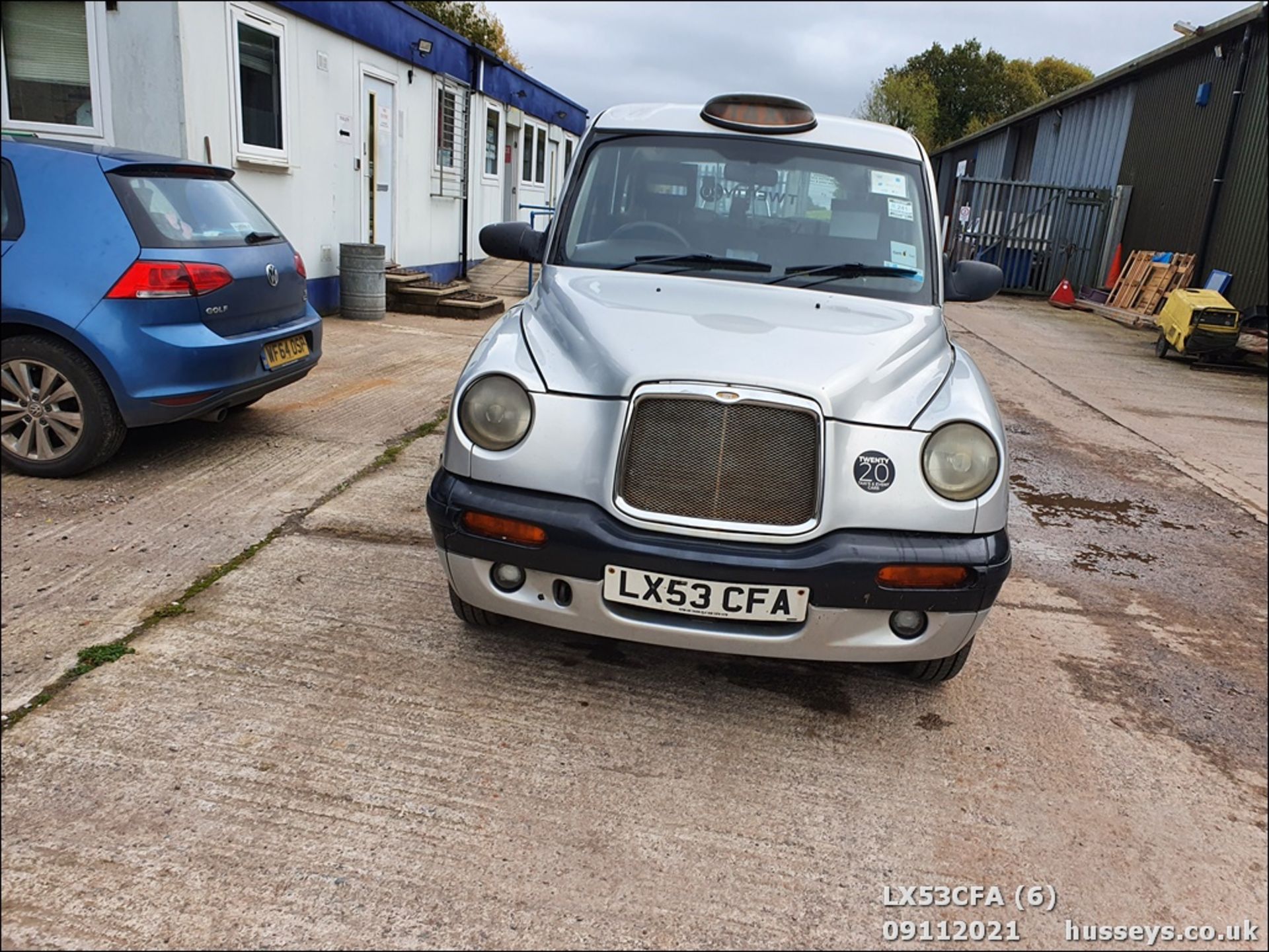 04/53 LONDON TAXIS INT TXII SILVER AUTO - 2402cc 3dr (Silver) - Image 6 of 20