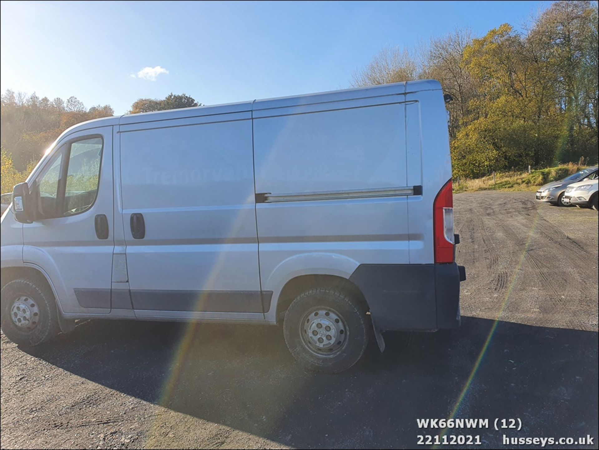 16/66 PEUGEOT BOXER 333 PRO L1H1 BLUE H - 1997cc 5dr Van (Silver, 76k) - Image 12 of 29