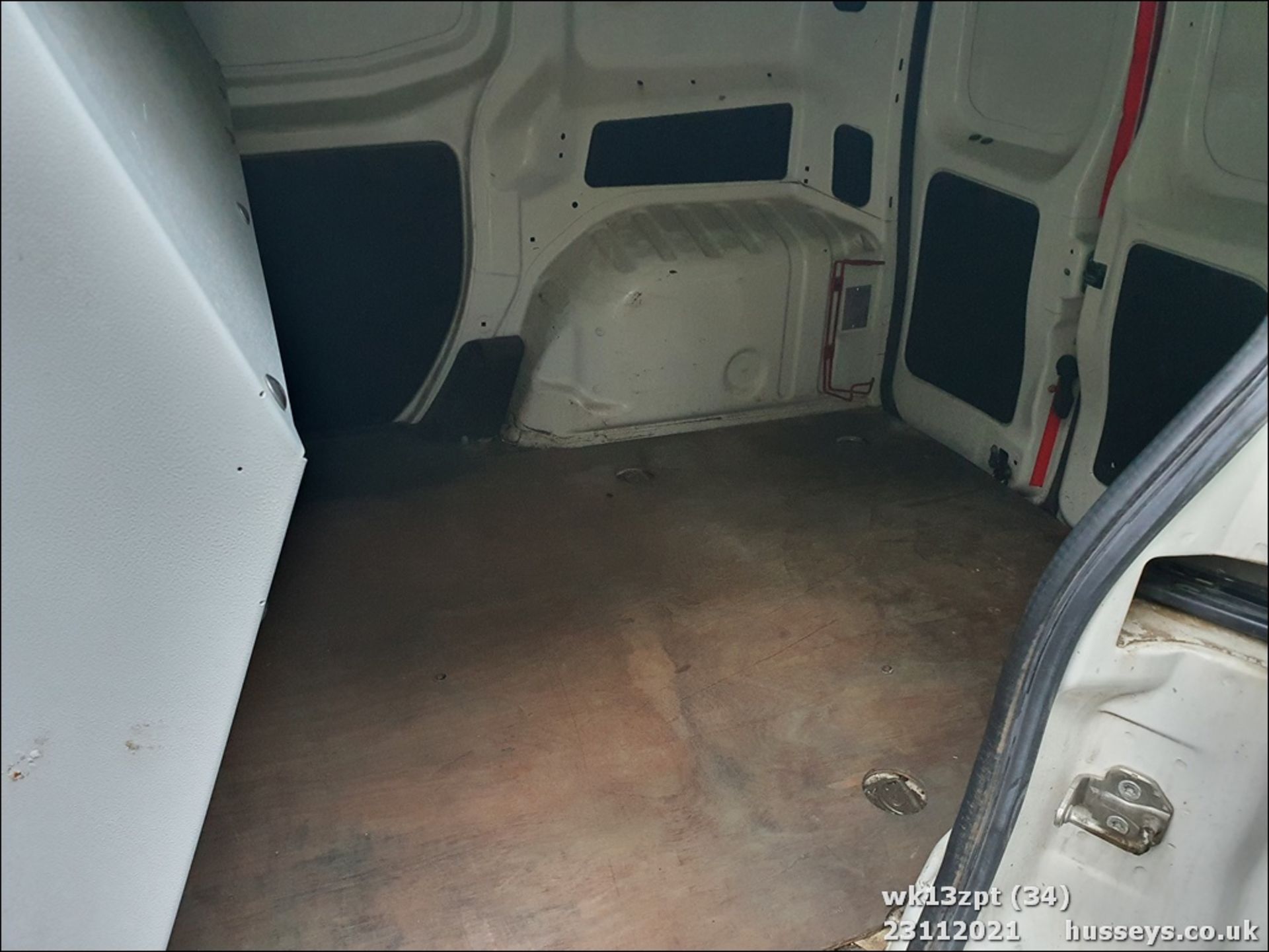 13/13 PEUGEOT BIPPER SE HDI - 1248cc 5dr Van (White, 125k) - Image 34 of 34