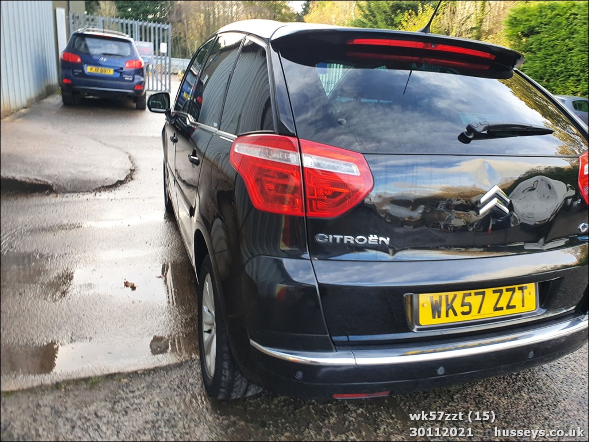 07/57 CITROEN C4 PICASSO 5 EXCL HDI EGS - 1560cc 5dr MPV (Black, 120k) - Image 15 of 29