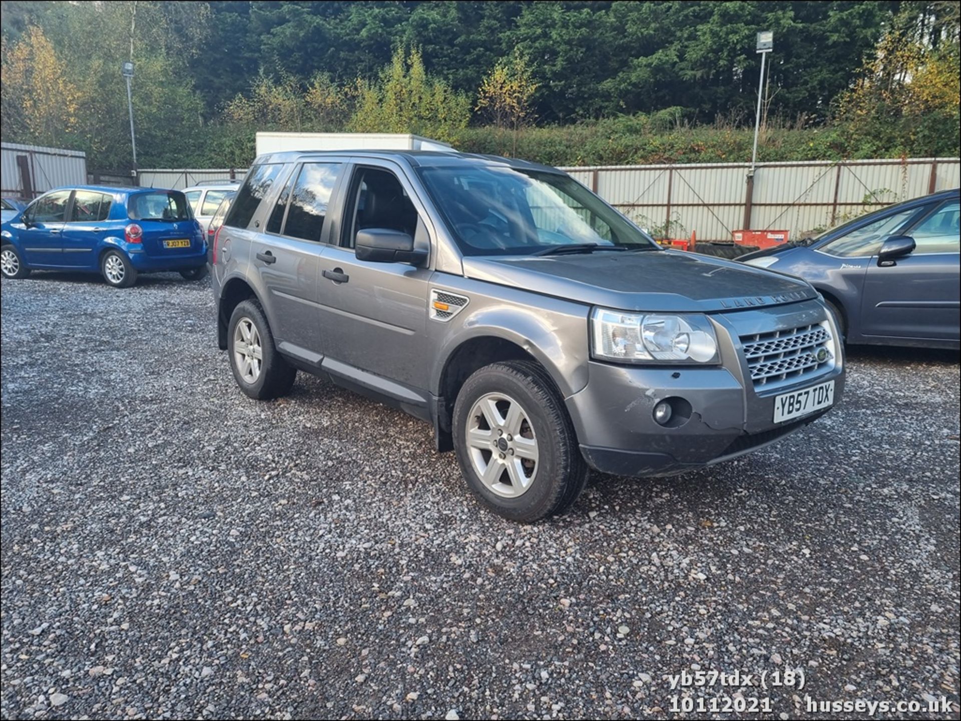 07/57 LAND ROVER FREELANDER GS TD4 - 2179cc 5dr Estate (Grey, 120k) - Image 18 of 20