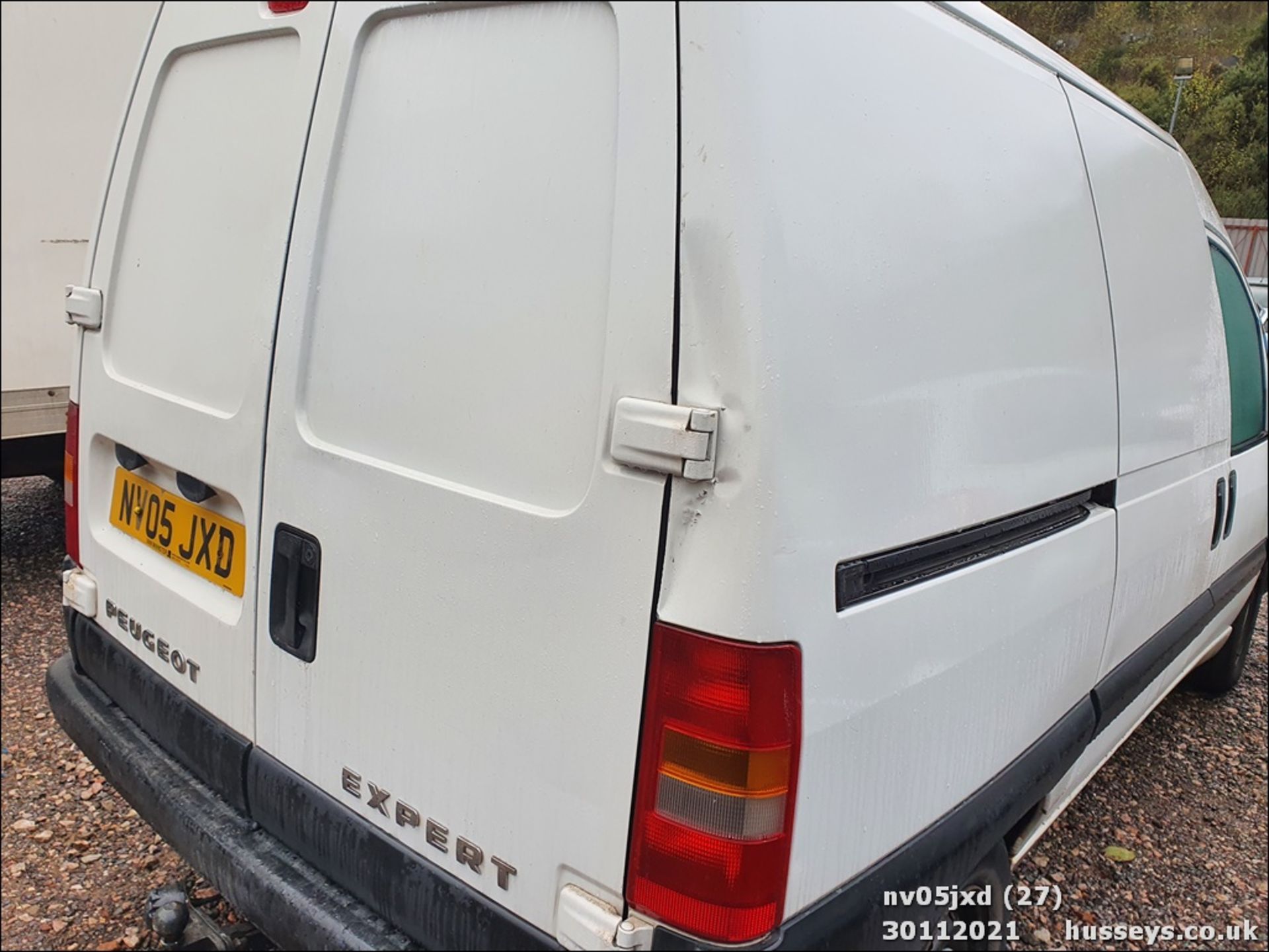 05/05 PEUGEOT EXPERT 815D - 1868cc 6dr Van (White) - Image 37 of 43