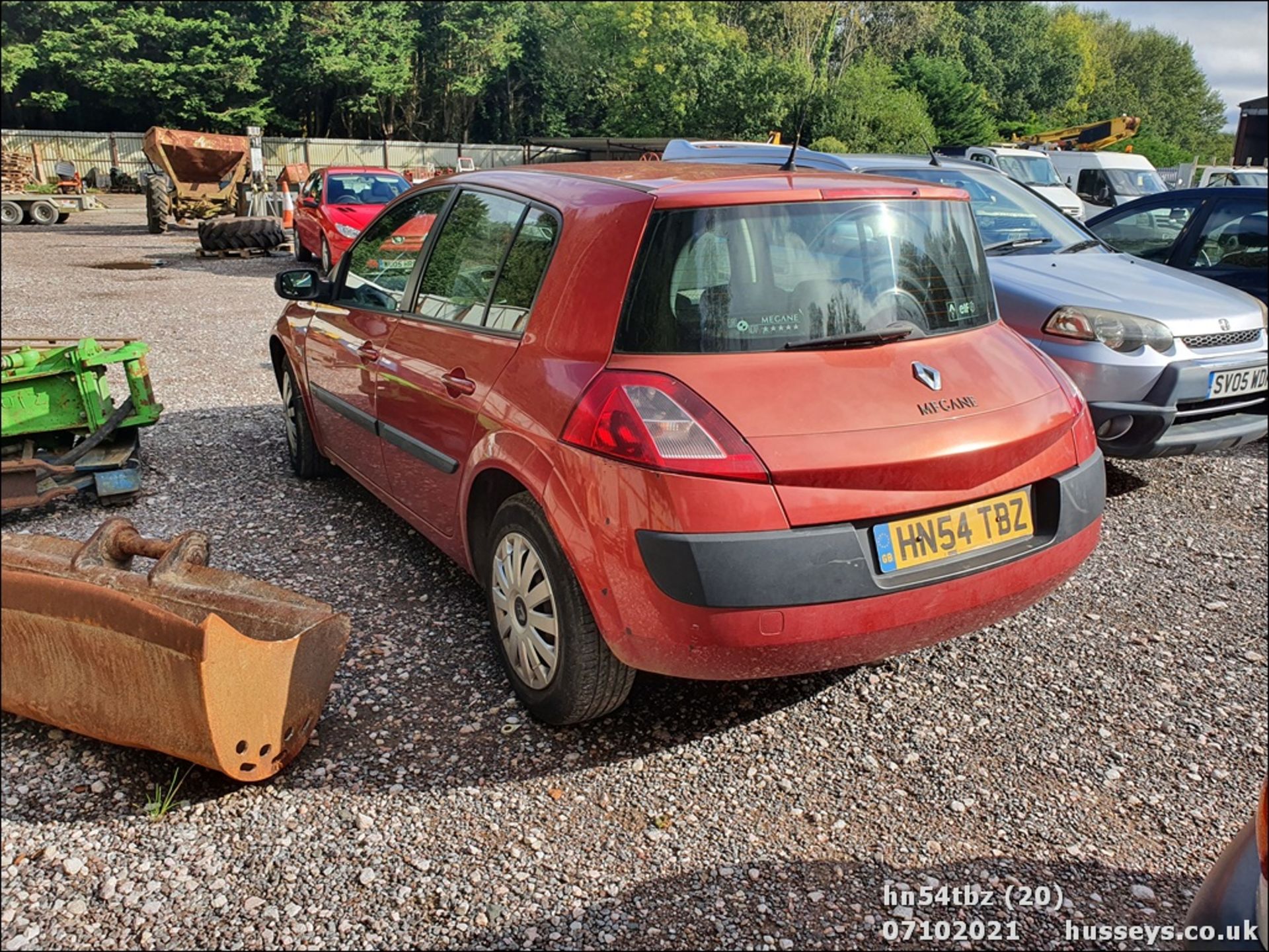 04/54 RENAULT MEGANE EXPRESSION DCI 100 - 1461cc 5dr Hatchback (Red, 130k) - Image 19 of 25