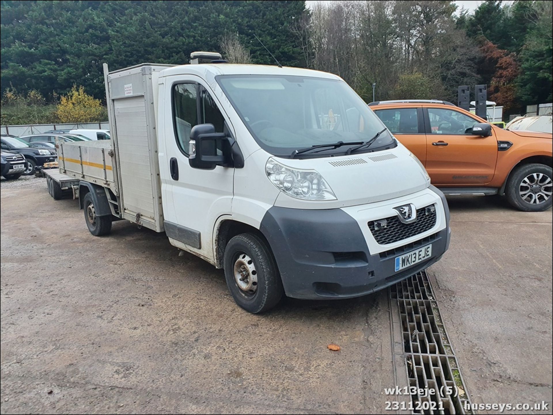 13/13 PEUGEOT BOXER 335 L2S HDI - 2198cc 2dr Tipper (White, 102k) - Image 5 of 22