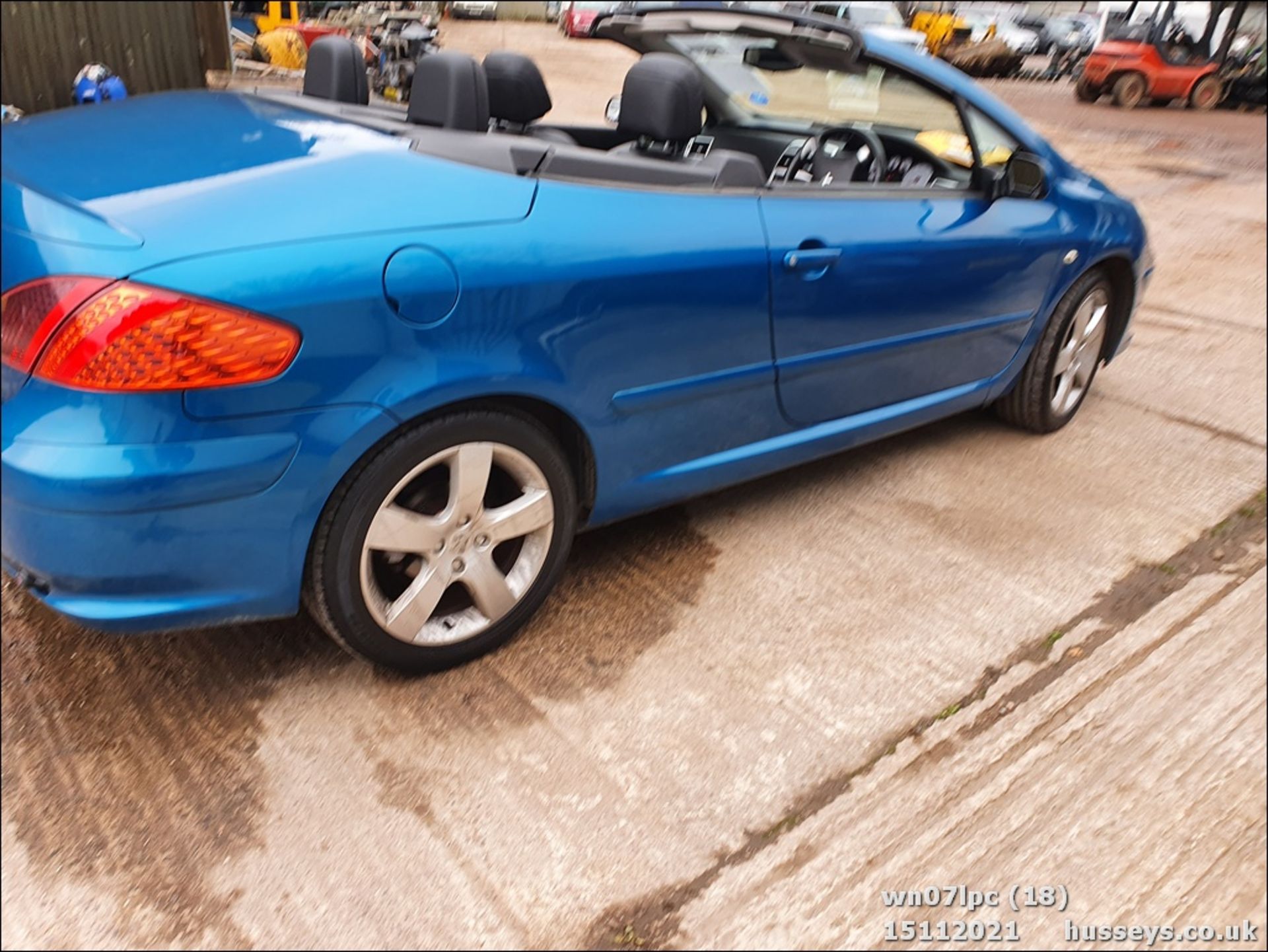 07/07 PEUGEOT 307 SPORT CC - 1997cc 2dr Convertible (Blue, 139k) - Image 18 of 27