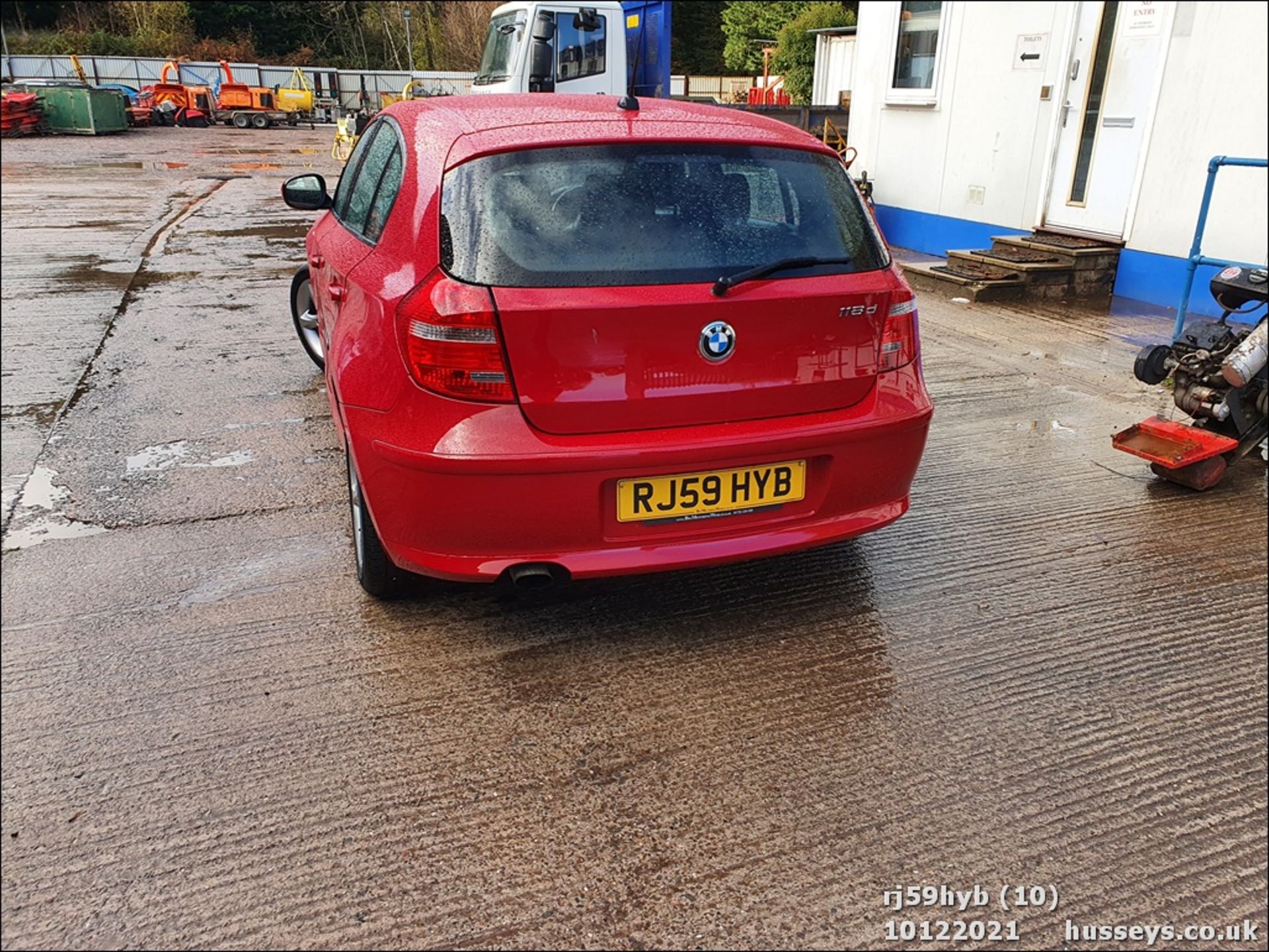 10/59 BMW 118D SPORT - 1995cc 5dr Hatchback (Red) - Image 10 of 39