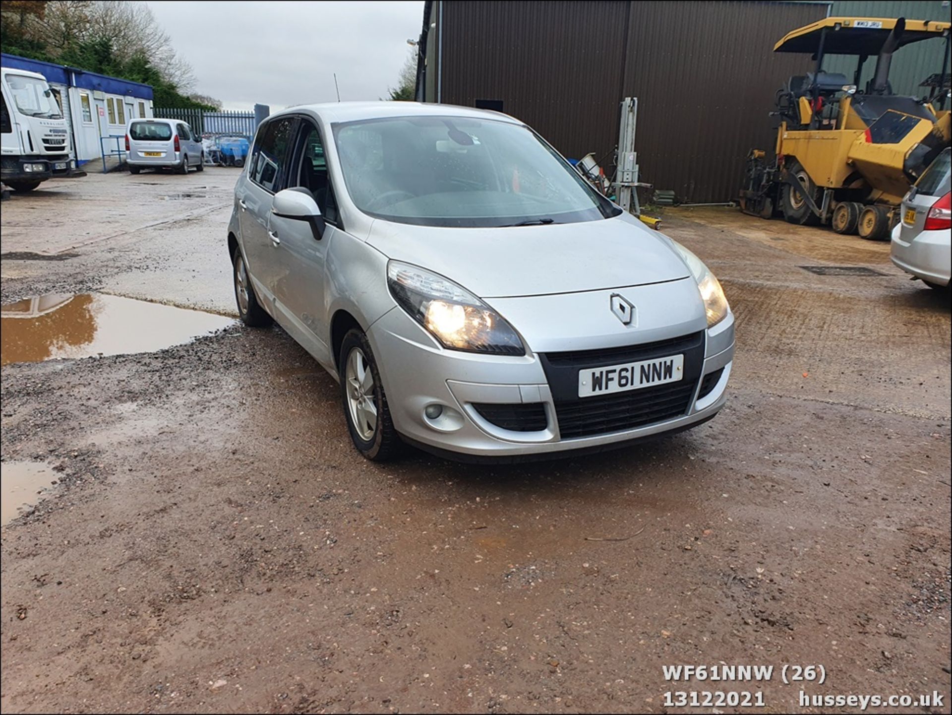 11/61 RENAULT SCENIC DYNAMIQUE TOMTOM D - 1461cc 5dr MPV (Silver, 93k) - Image 28 of 37