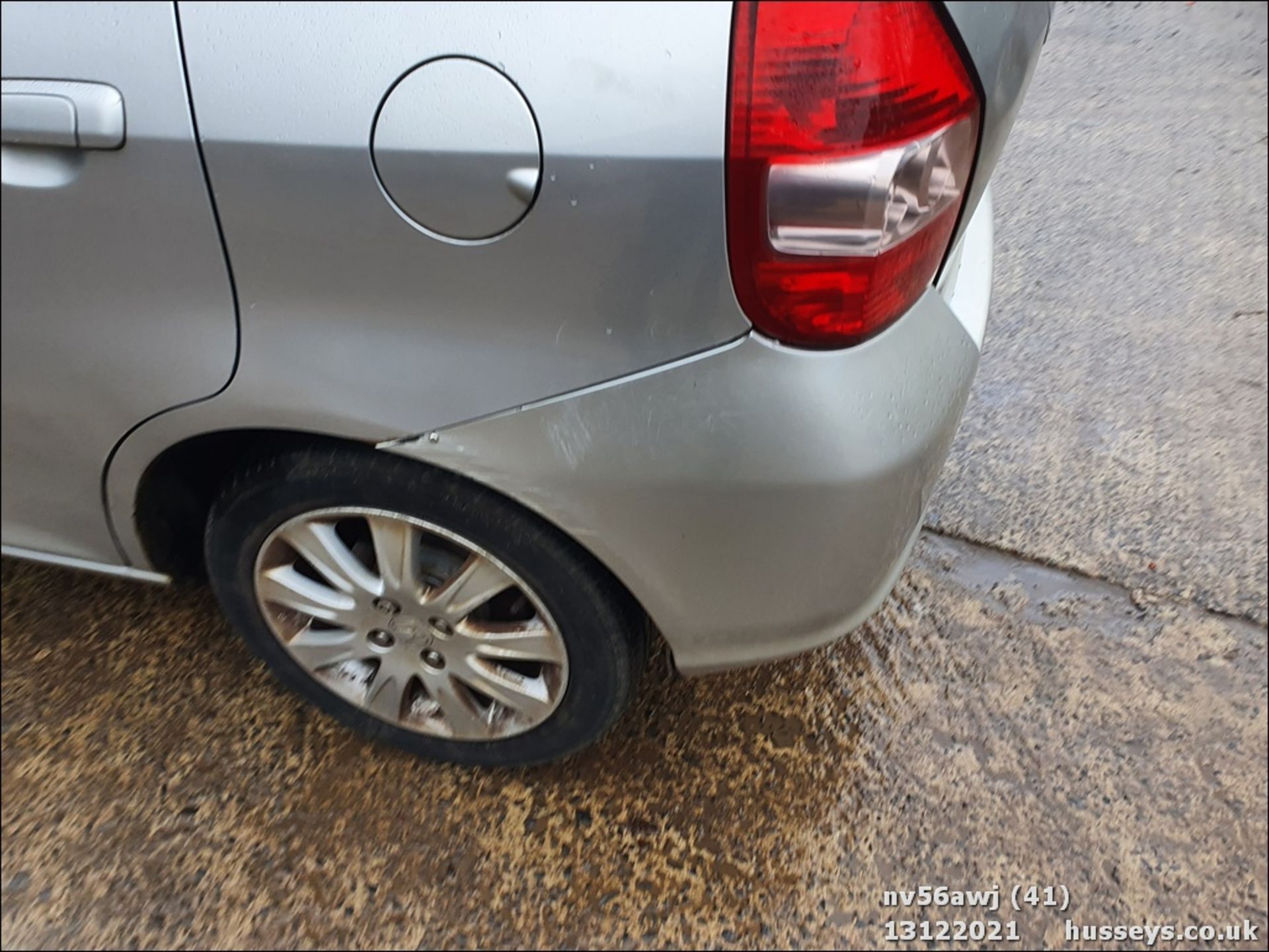 06/56 HONDA JAZZ SE - 1339cc 5dr Hatchback (Silver, 87k) - Image 42 of 44