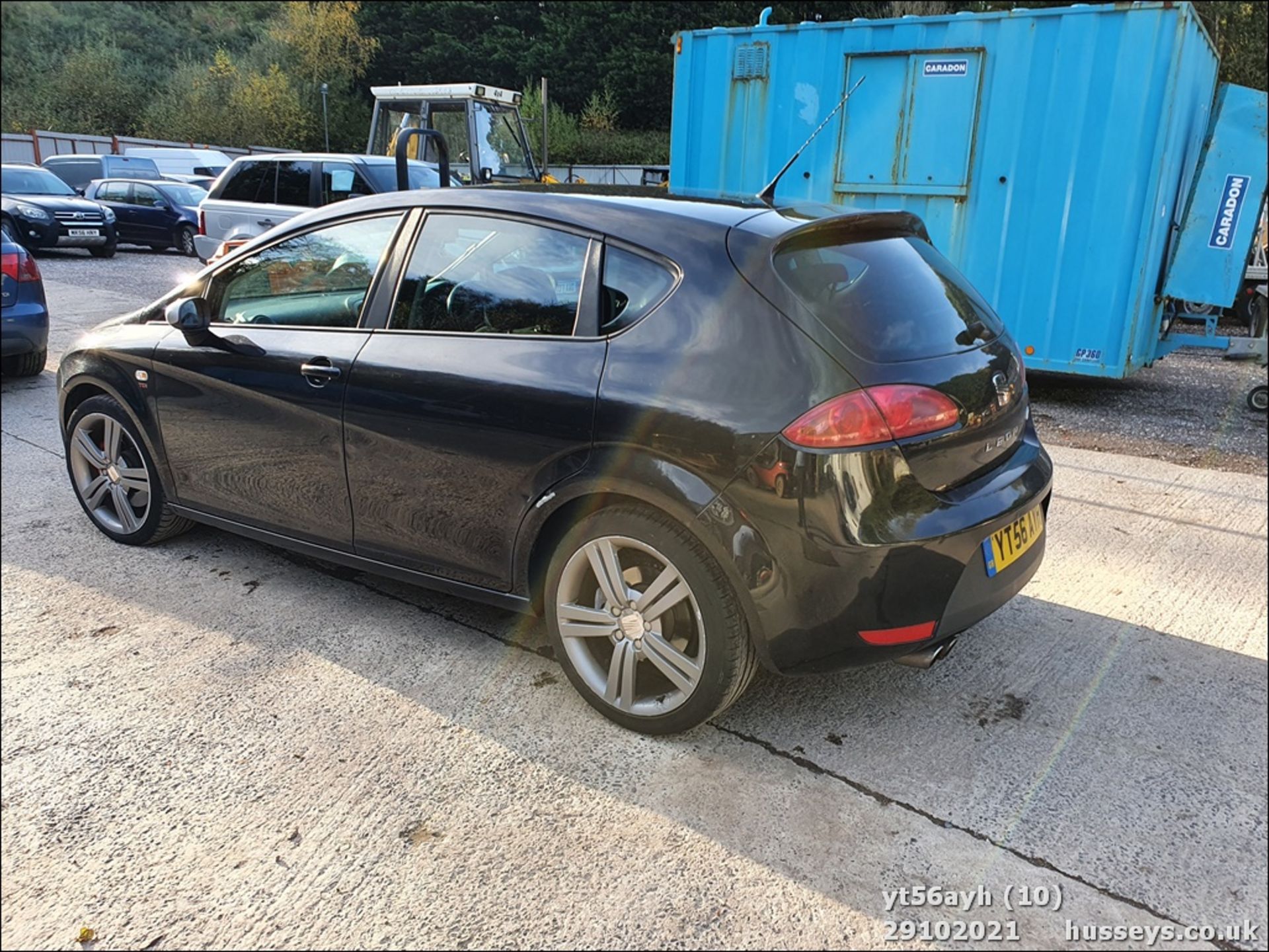 06/56 SEAT LEON FR TDI - 1968cc 5dr Hatchback (Black, 206k) - Image 10 of 17