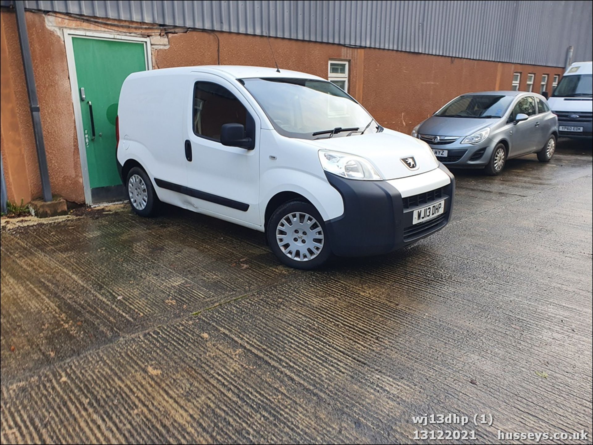 13/13 PEUGEOT BIPPER SE HDI S-A - 1248cc 5dr Van (White, 64k) - Image 2 of 29