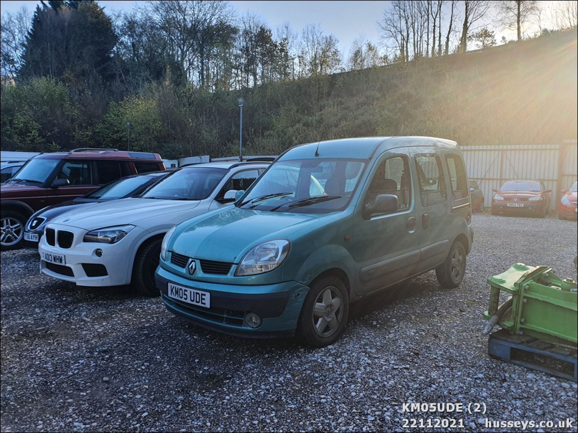 05/05 RENAULT KANGOO EXPRESSION DCI 80 - 1461cc 5dr MPV (Green, 199k) - Image 2 of 16