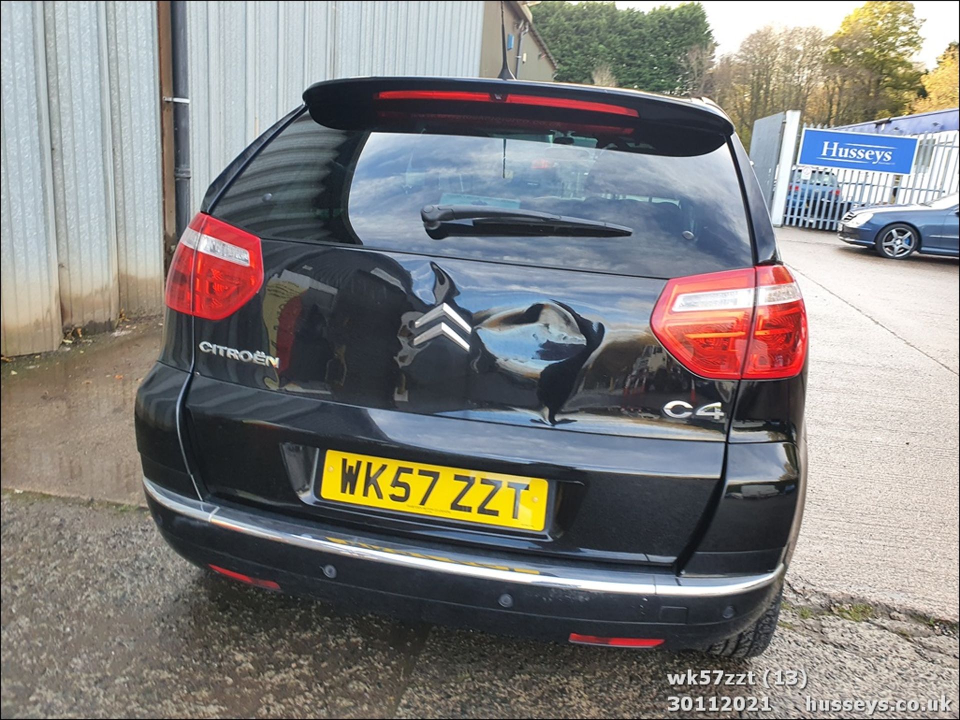 07/57 CITROEN C4 PICASSO 5 EXCL HDI EGS - 1560cc 5dr MPV (Black, 120k) - Image 12 of 29