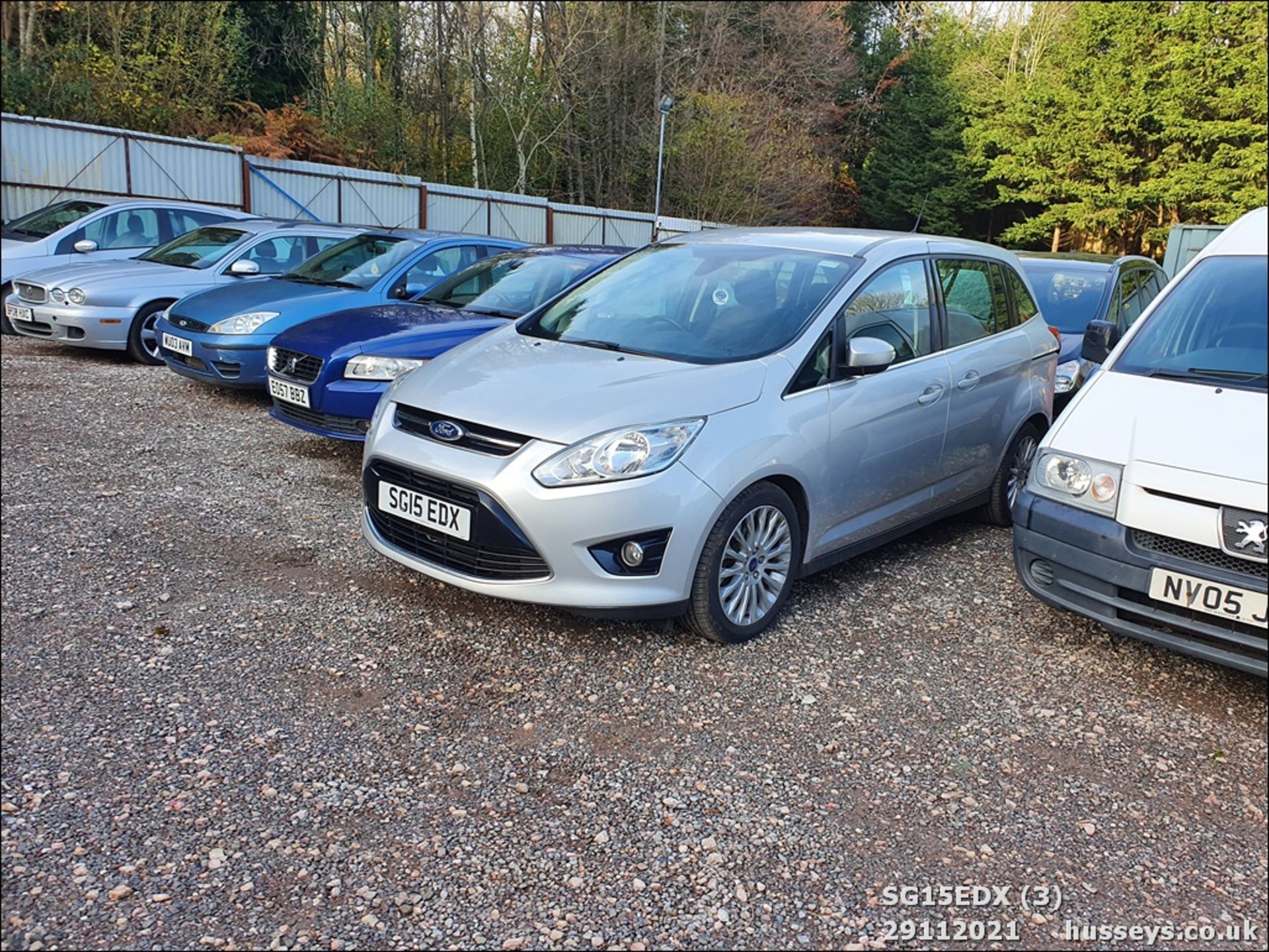 15/15 FORD GRAND C-MAX TITANIUM TDCI - 1560cc 5dr MPV (Silver, 121k) - Image 3 of 22