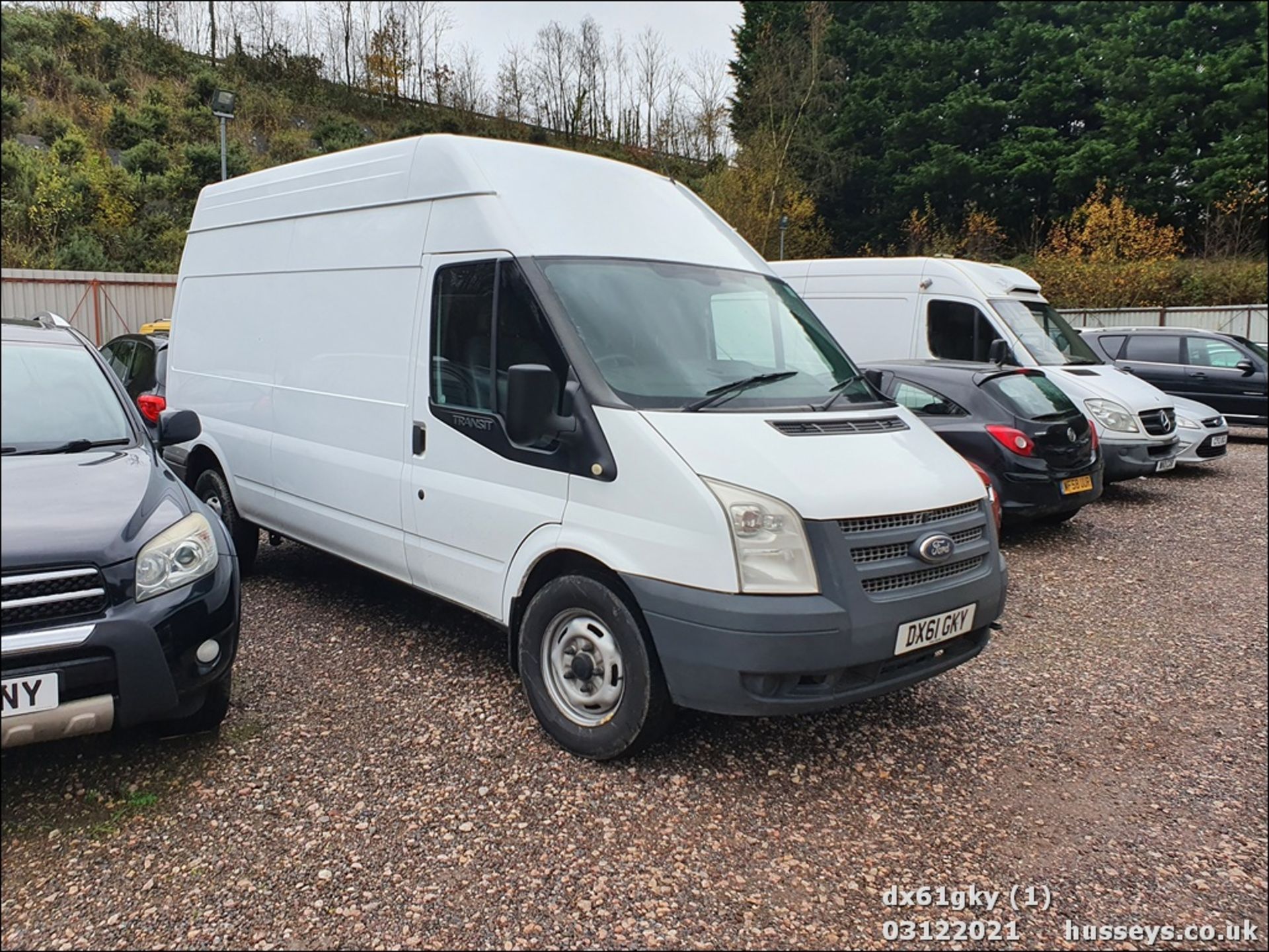 12/61 FORD TRANSIT 125 T350 RWD - 2198cc 2dr Van (White, 189k) - Image 2 of 20