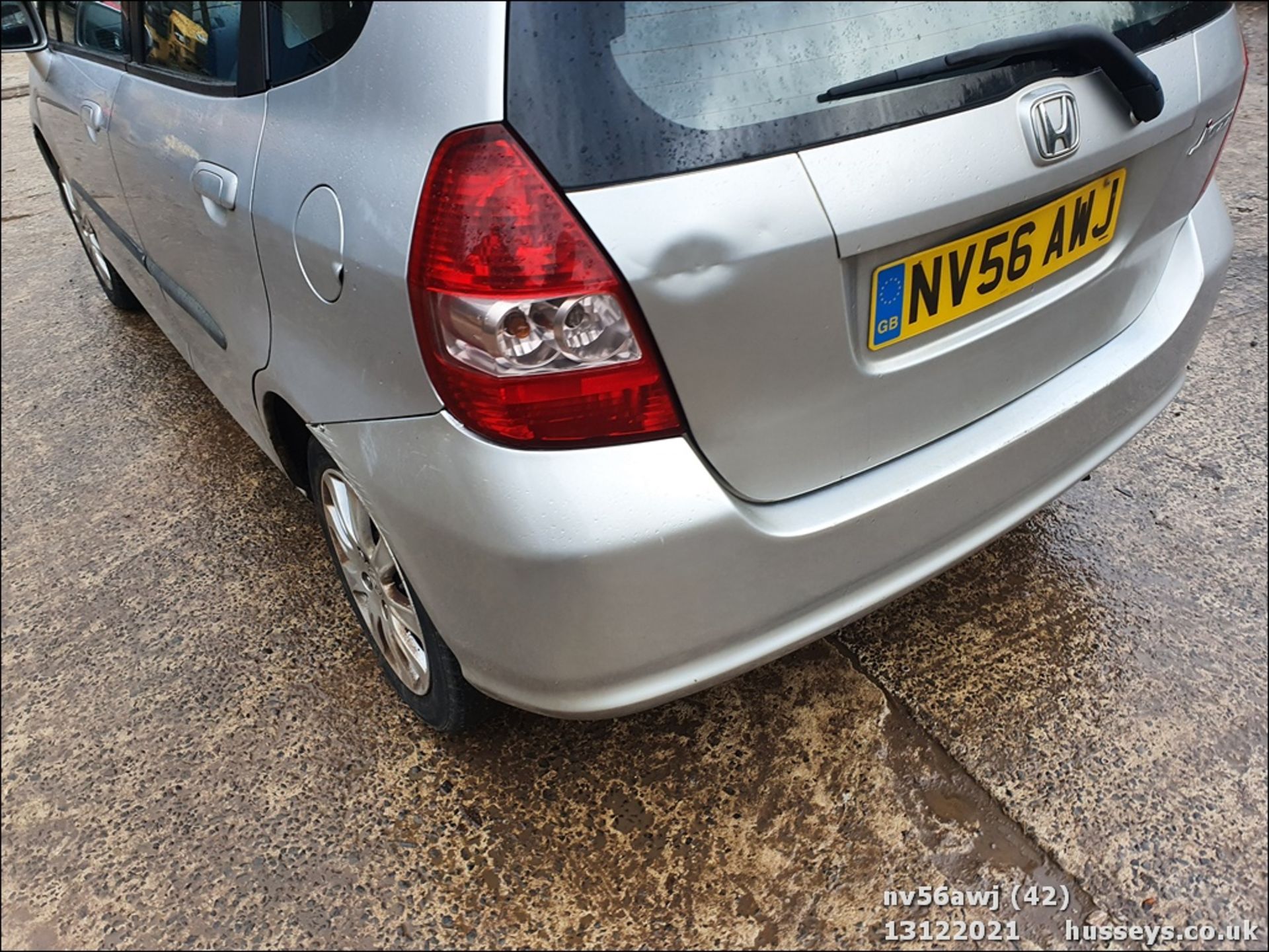 06/56 HONDA JAZZ SE - 1339cc 5dr Hatchback (Silver, 87k) - Image 43 of 44