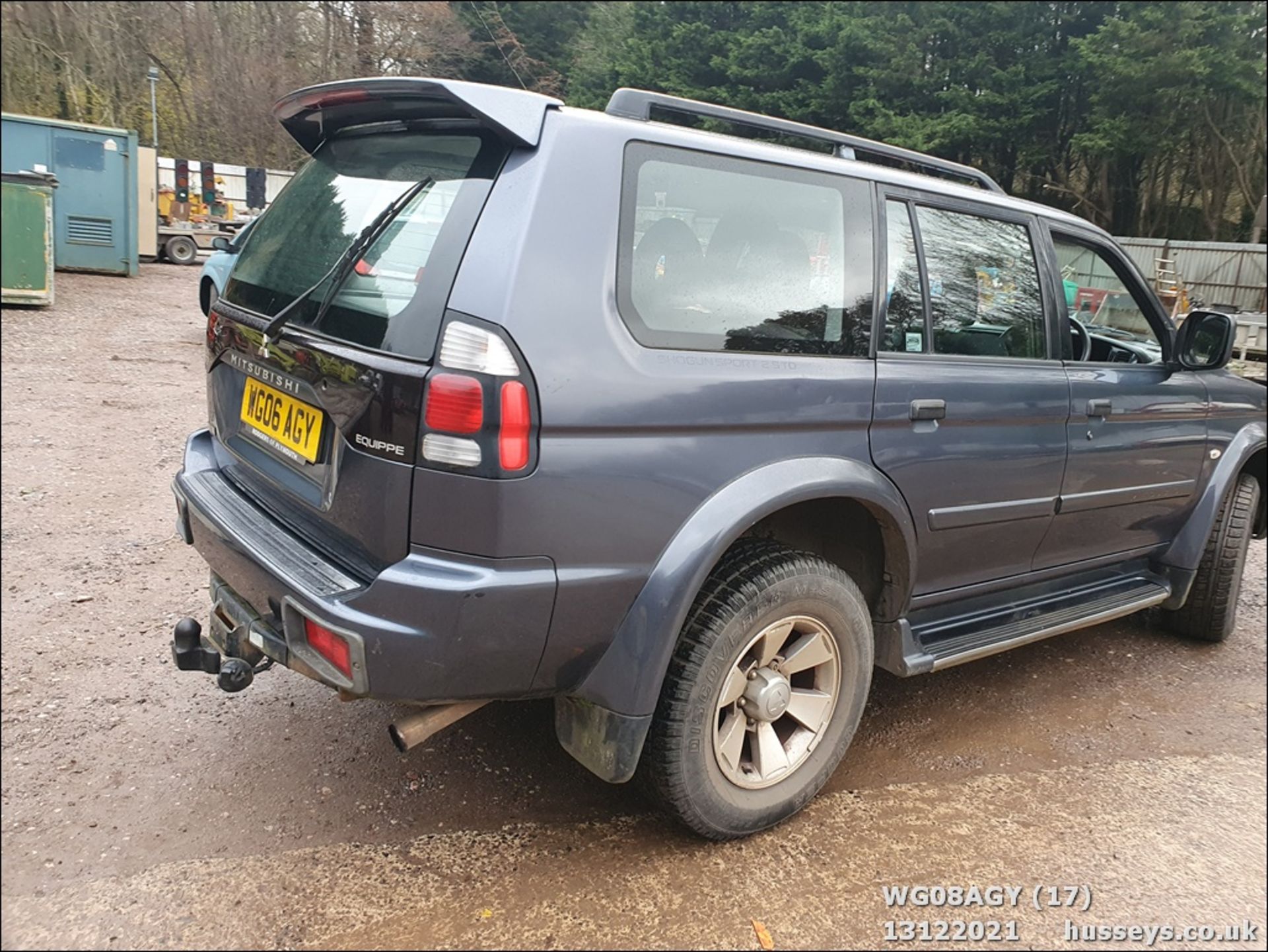 06/06 MITSUBISHI SHOGUN SPORT EQUIPPE TD - 2477cc 5dr Estate (Grey, 104k) - Image 18 of 29